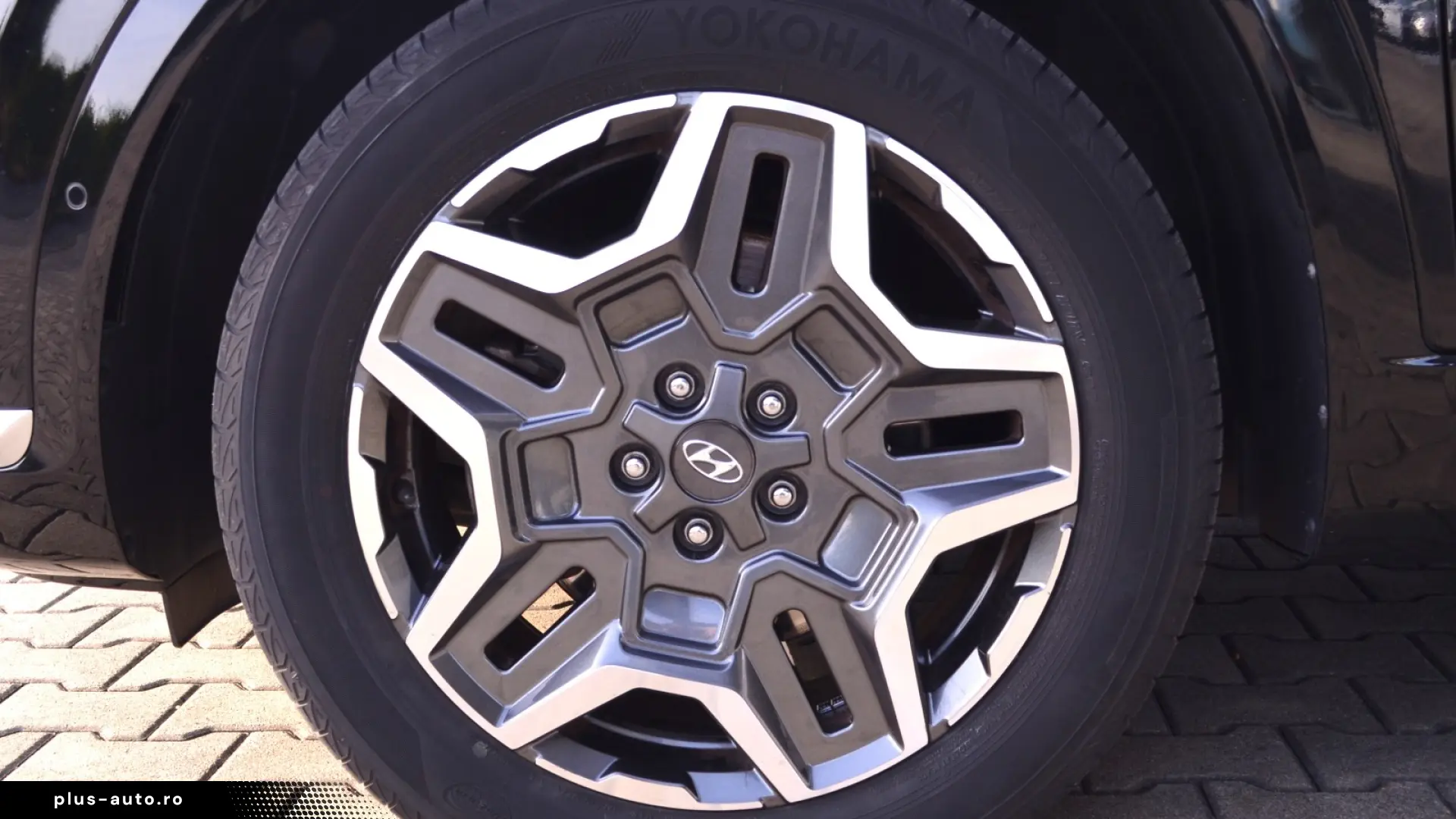 HYUNDAI SANTA FE 1.6 Plugin-Hybrid 4WD Signature 7 locuri