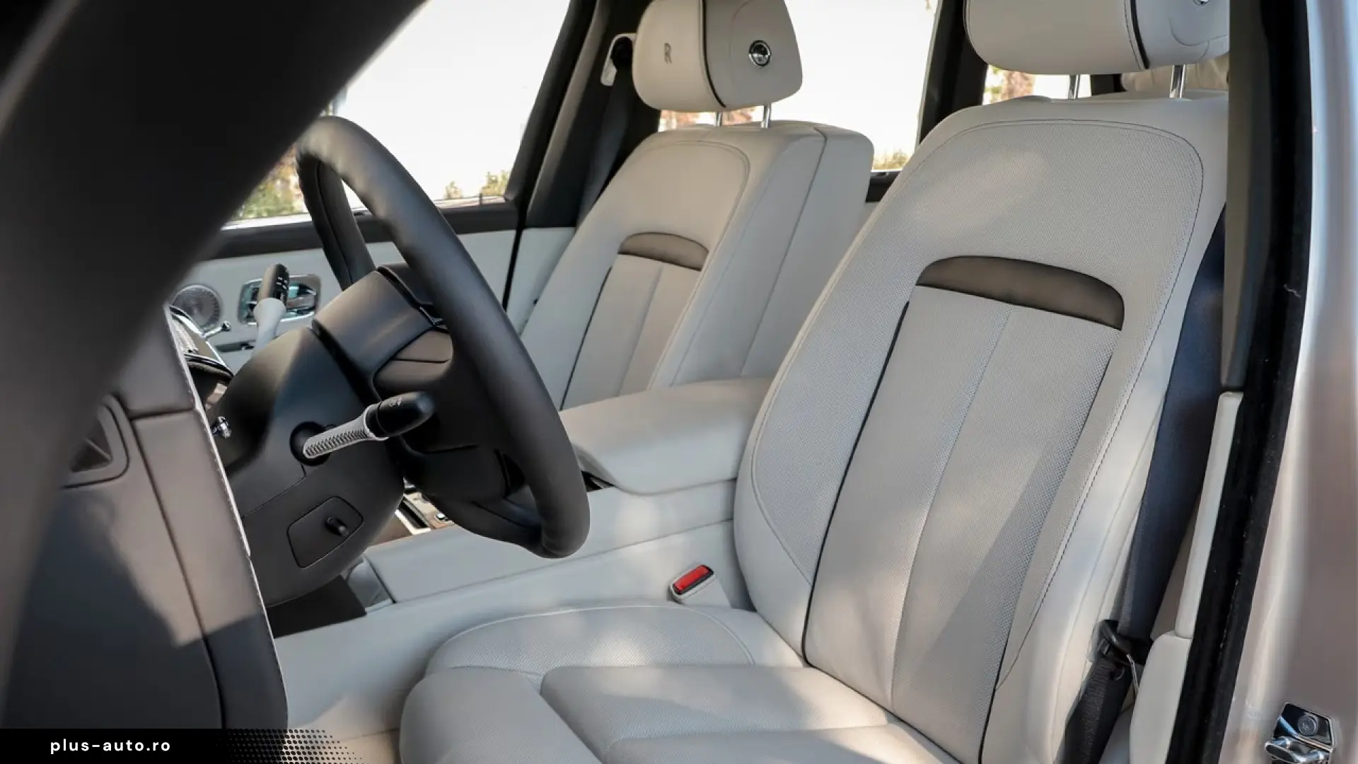 Rolls-Royce Cullinan V12 6.75 571hp