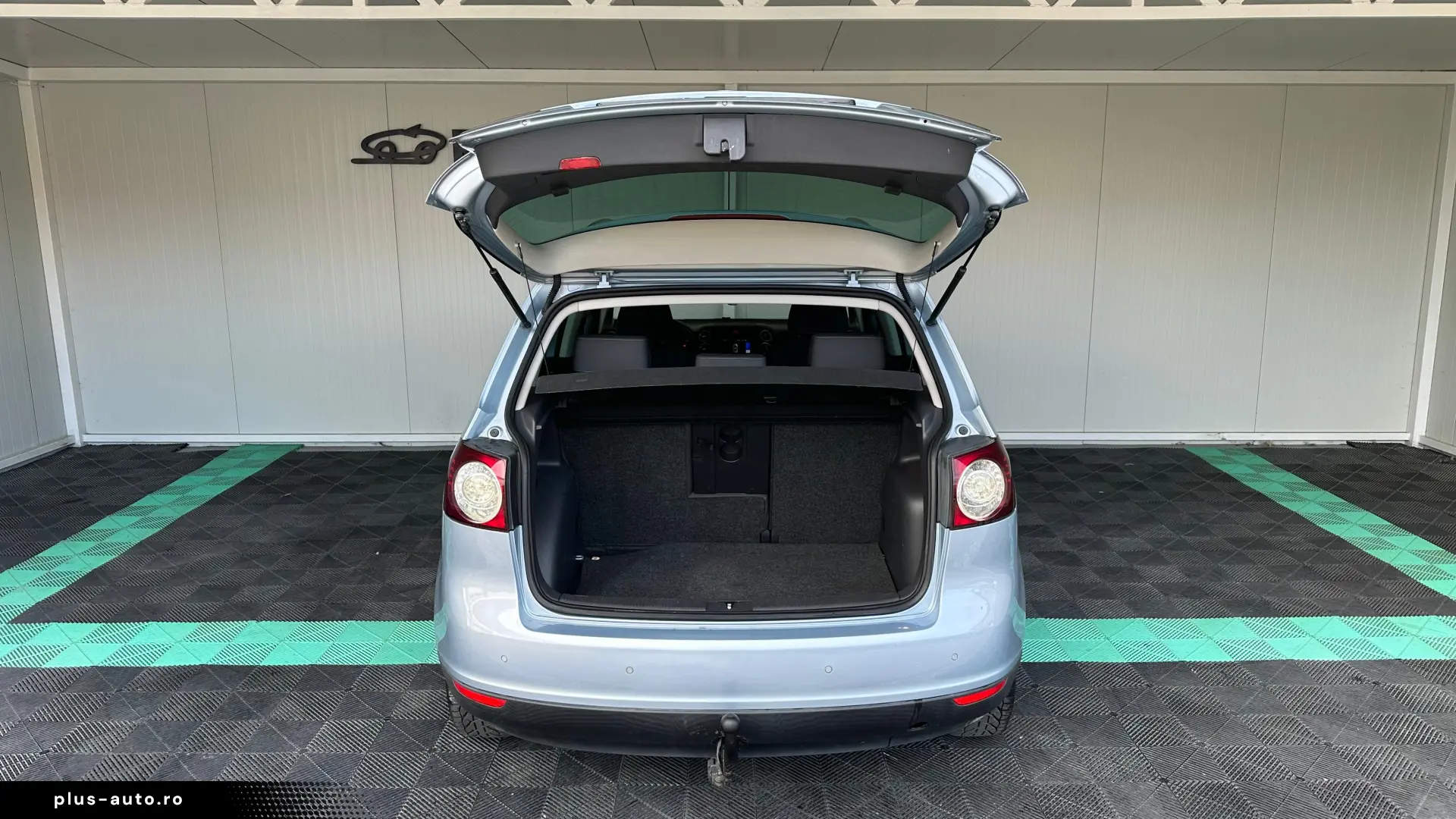 Volkswagen Golf 5 Plus 1.4 Benzina 122 CP An 2009