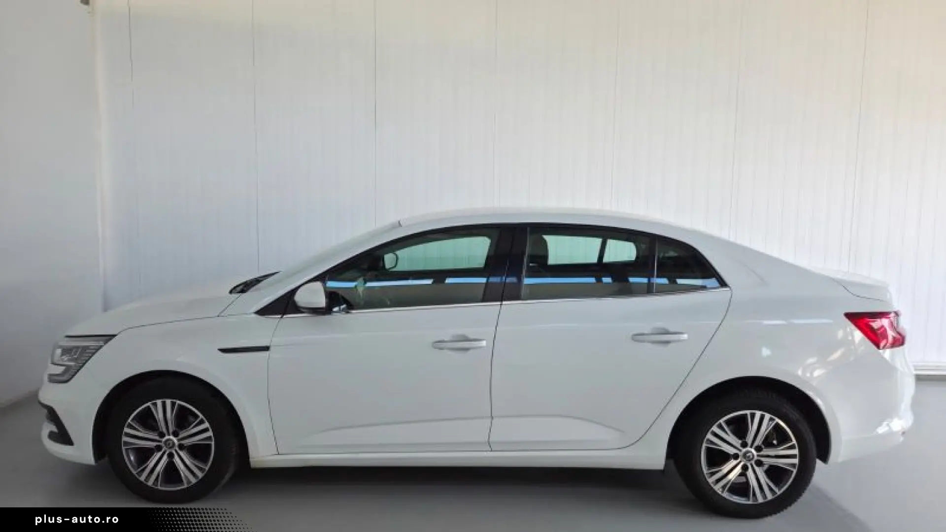 RENAULT MEGANE 1.3 TCe 140CP Zen EDC