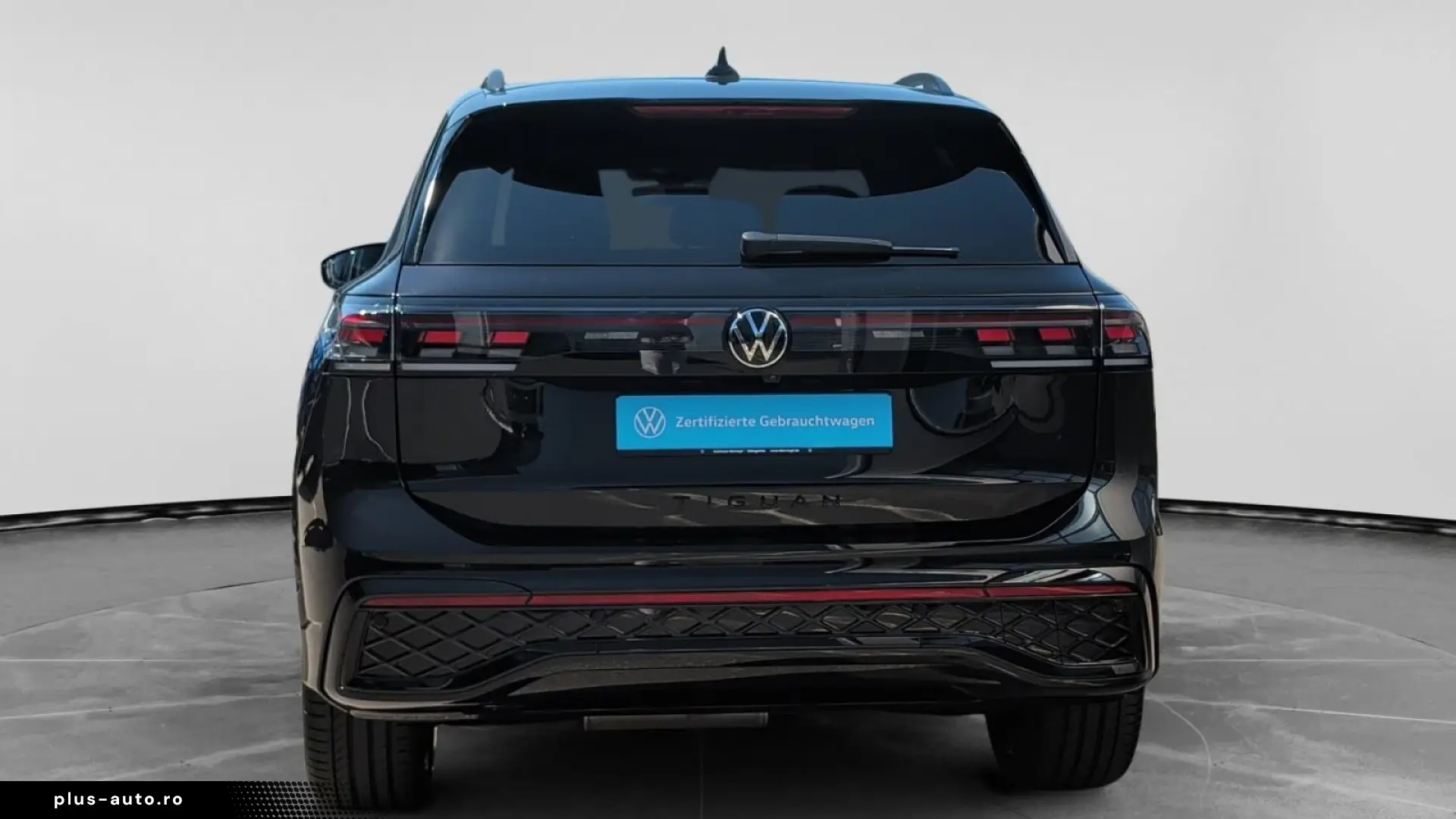 Volkswagen Tiguan 2.0TDI R-LINE  LEDER DCC