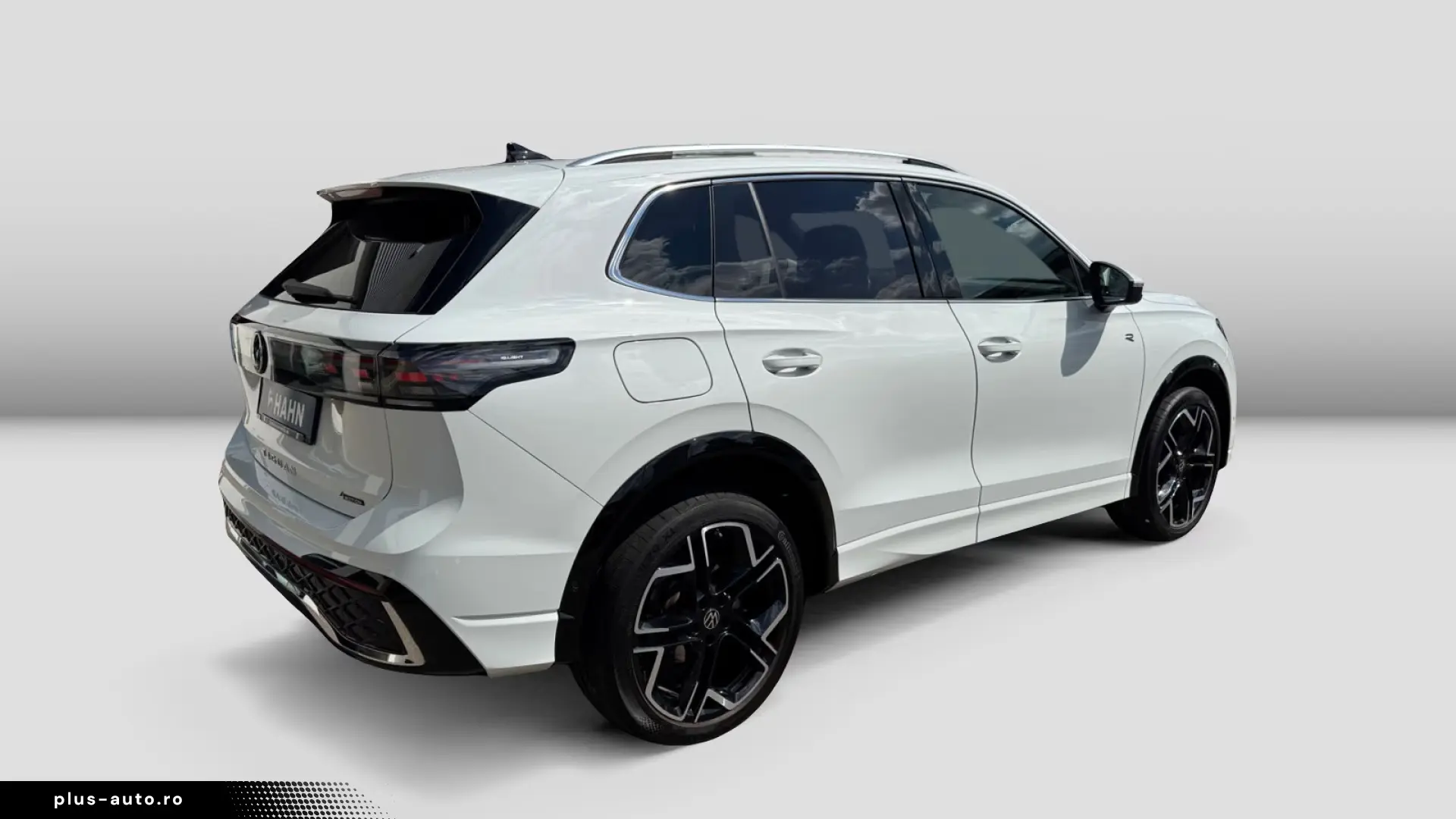Volkswagen Tiguan 2.0TDI DSG 4Mo R-Line Pano