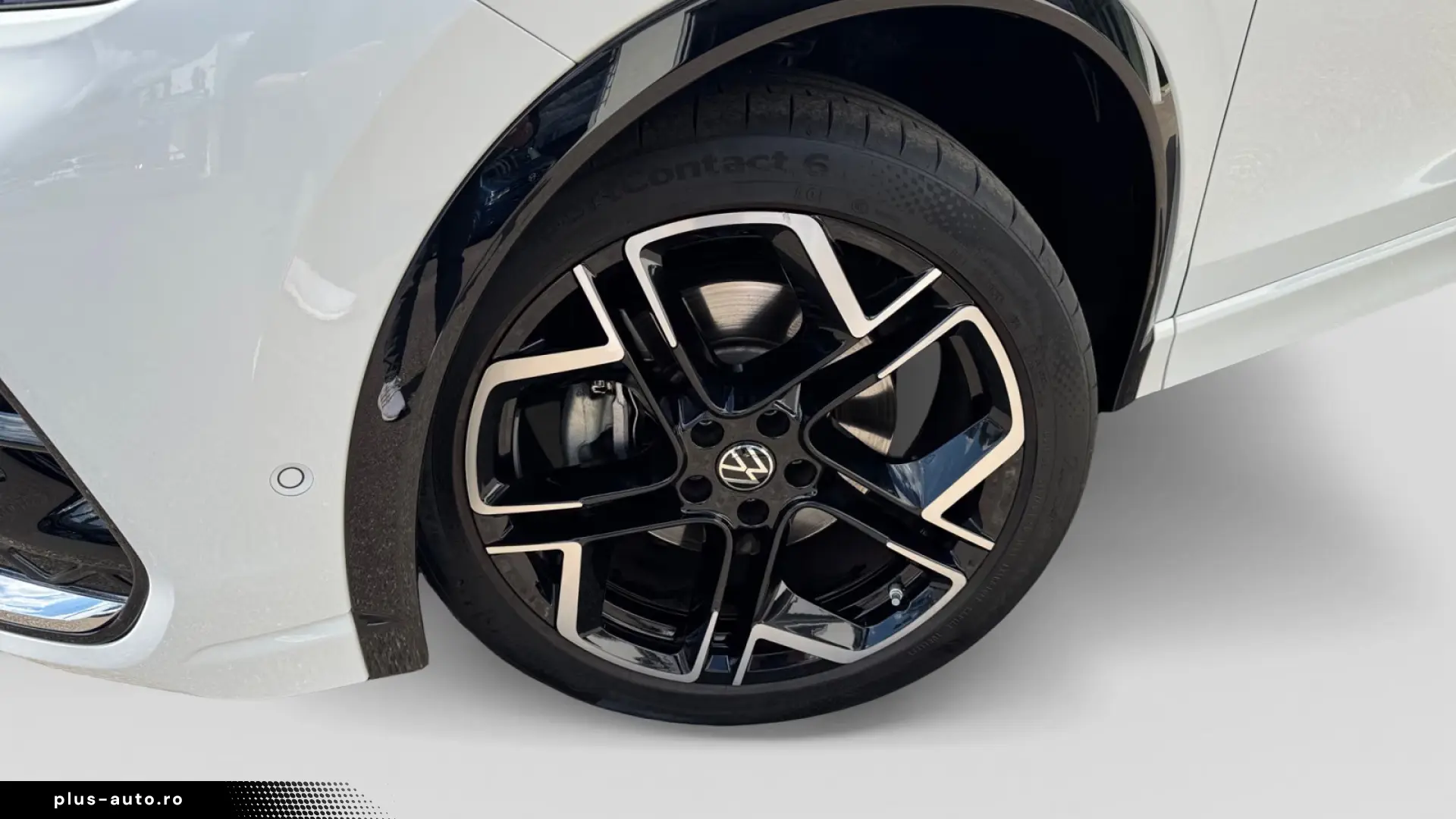 Volkswagen Tiguan 2.0TDI DSG 4Mo R-Line Pano