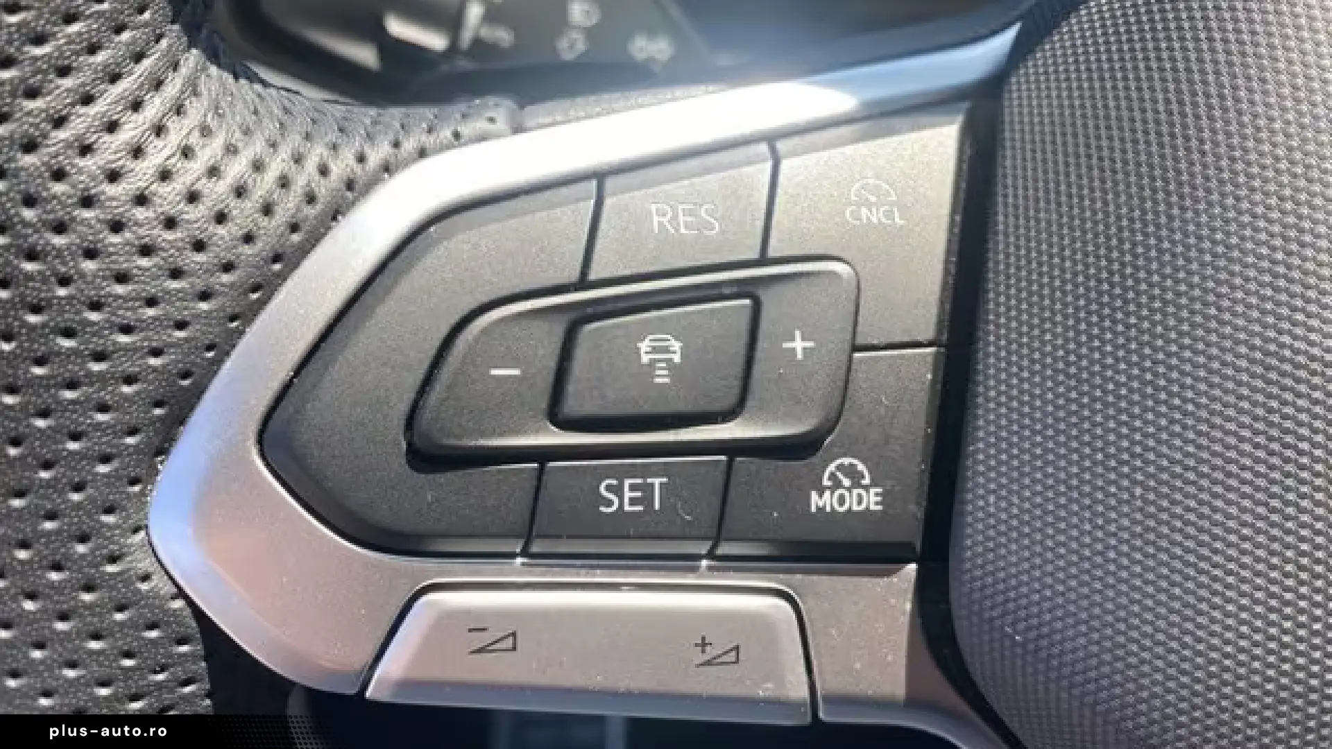 Volkswagen Tiguan 2.0 TDI DSG 4MOTION R-Line