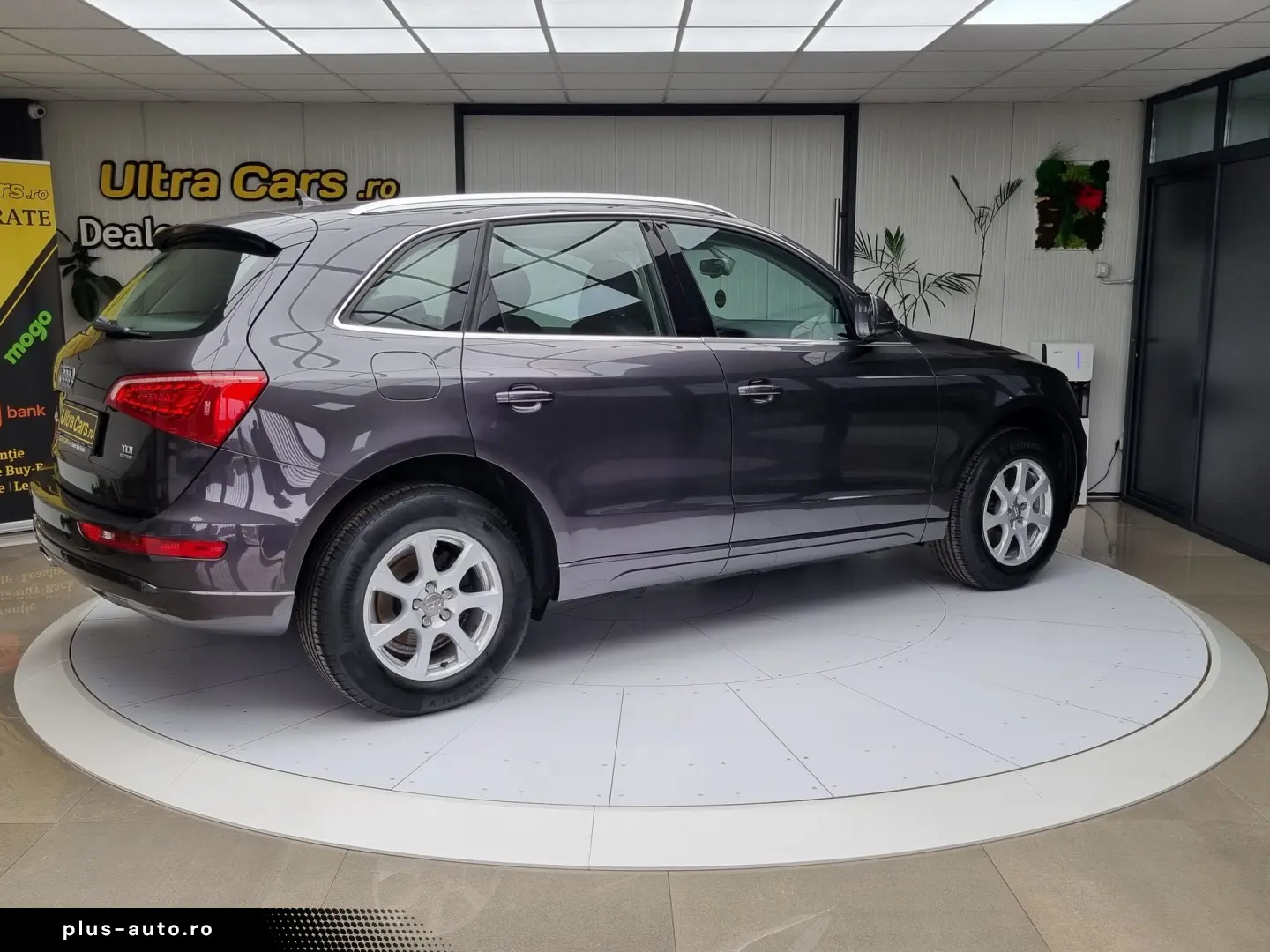 Audi Q5 2.0 TDI quattro  170cp  Euro 5