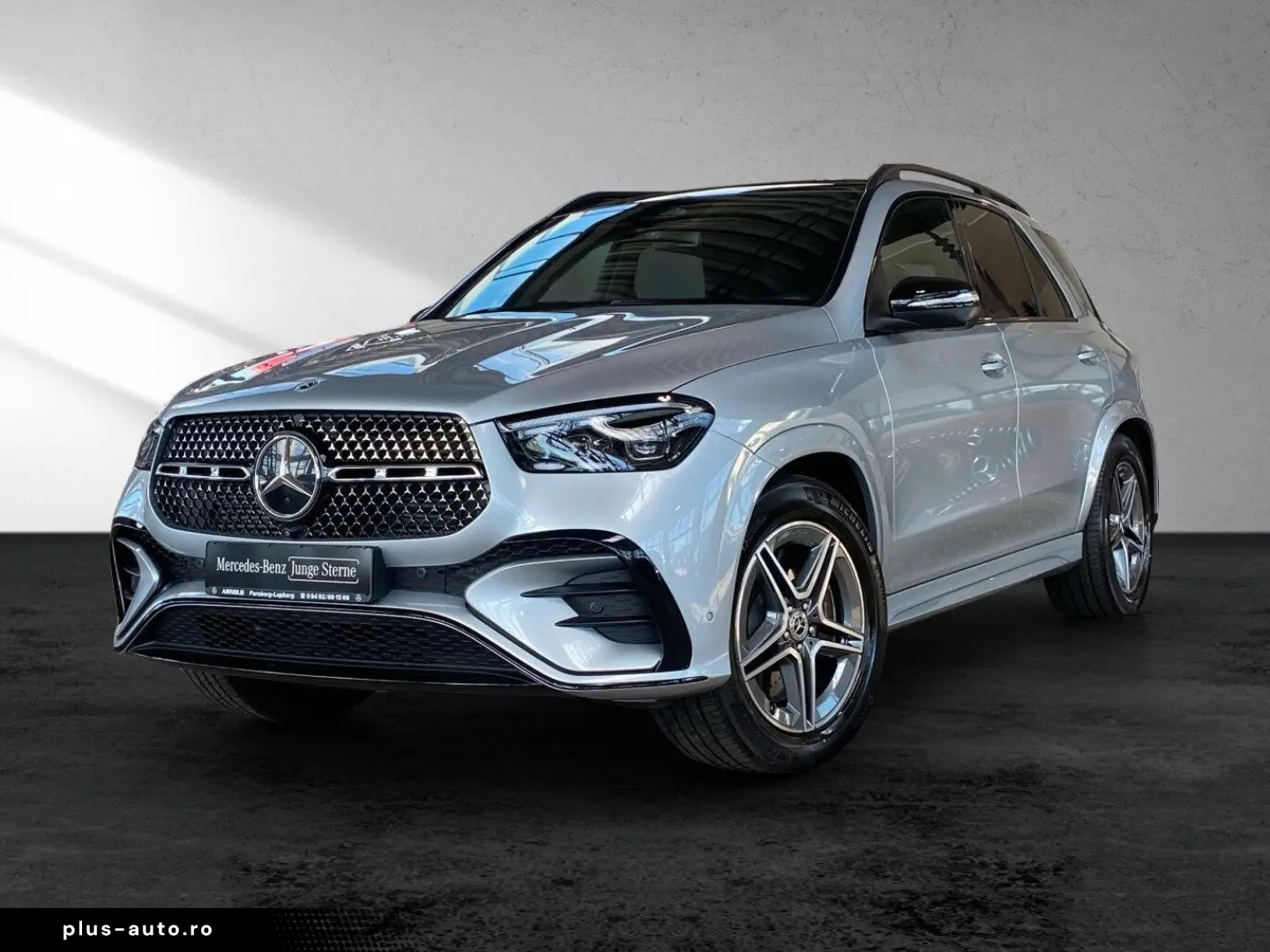 MERCEDES-BENZ GLE 450d 4M AMG AIRMATIC Pano Distr AHK