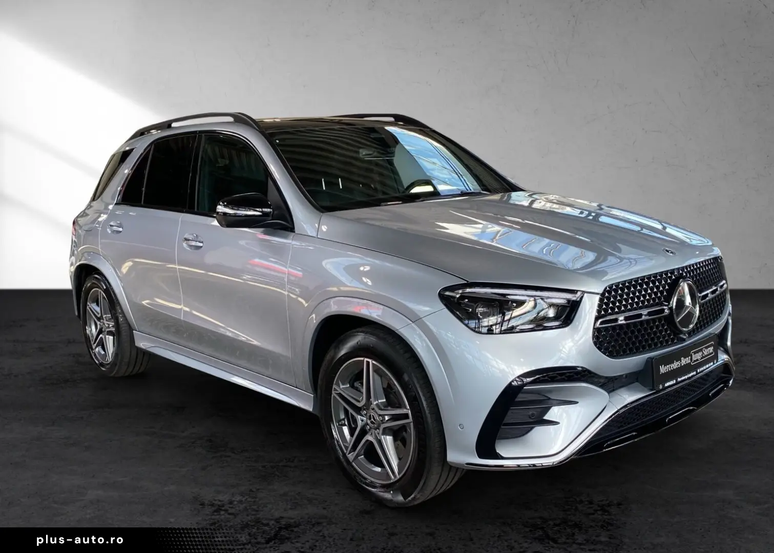 MERCEDES-BENZ GLE 450 d 4M AMG AIRMATIC Pano Distr AHK