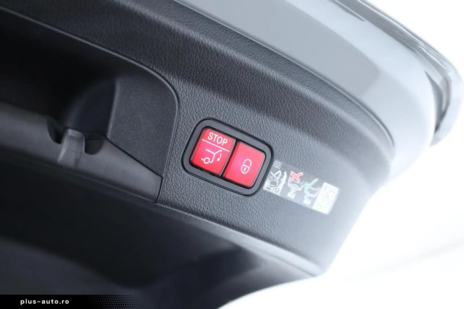 MERCEDES-BENZ GLE 450d 4M Coupé AMG  360Camera ACC HuD Pano