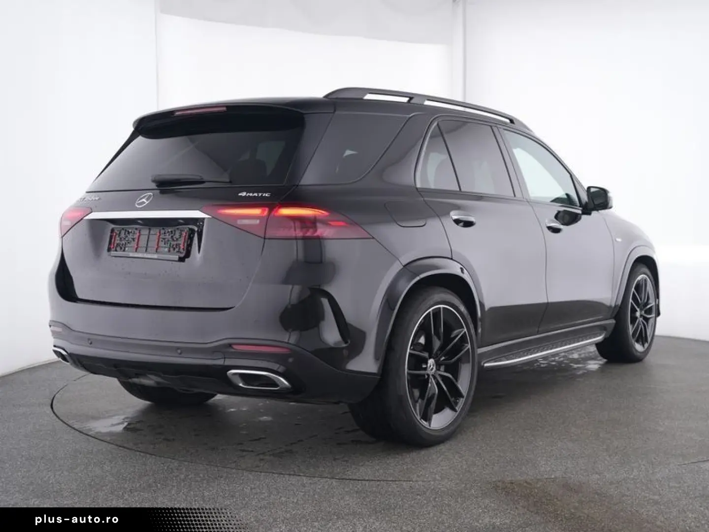 MERCEDES-BENZ GLE 350de 4M AMG Night AIRMATIC Pano Burm AHK