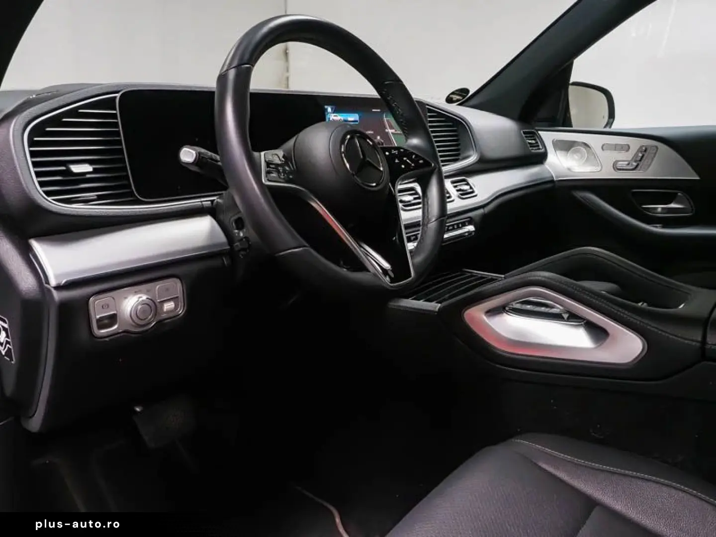 MERCEDES-BENZ GLE 350de 4M AMG Pano Burm Memo AHK