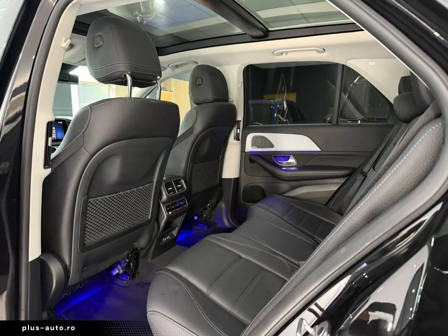 MERCEDES-BENZ GLE 350de 4M AMG 360Camera Pano AHK Multibeam