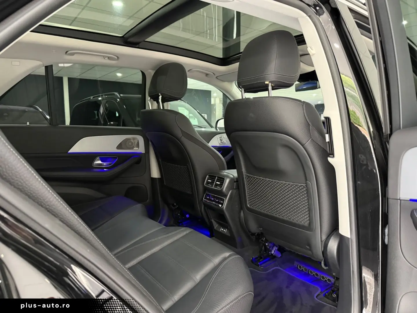 MERCEDES-BENZ GLE 350de 4M AMG 360Camera Pano AHK Multibeam