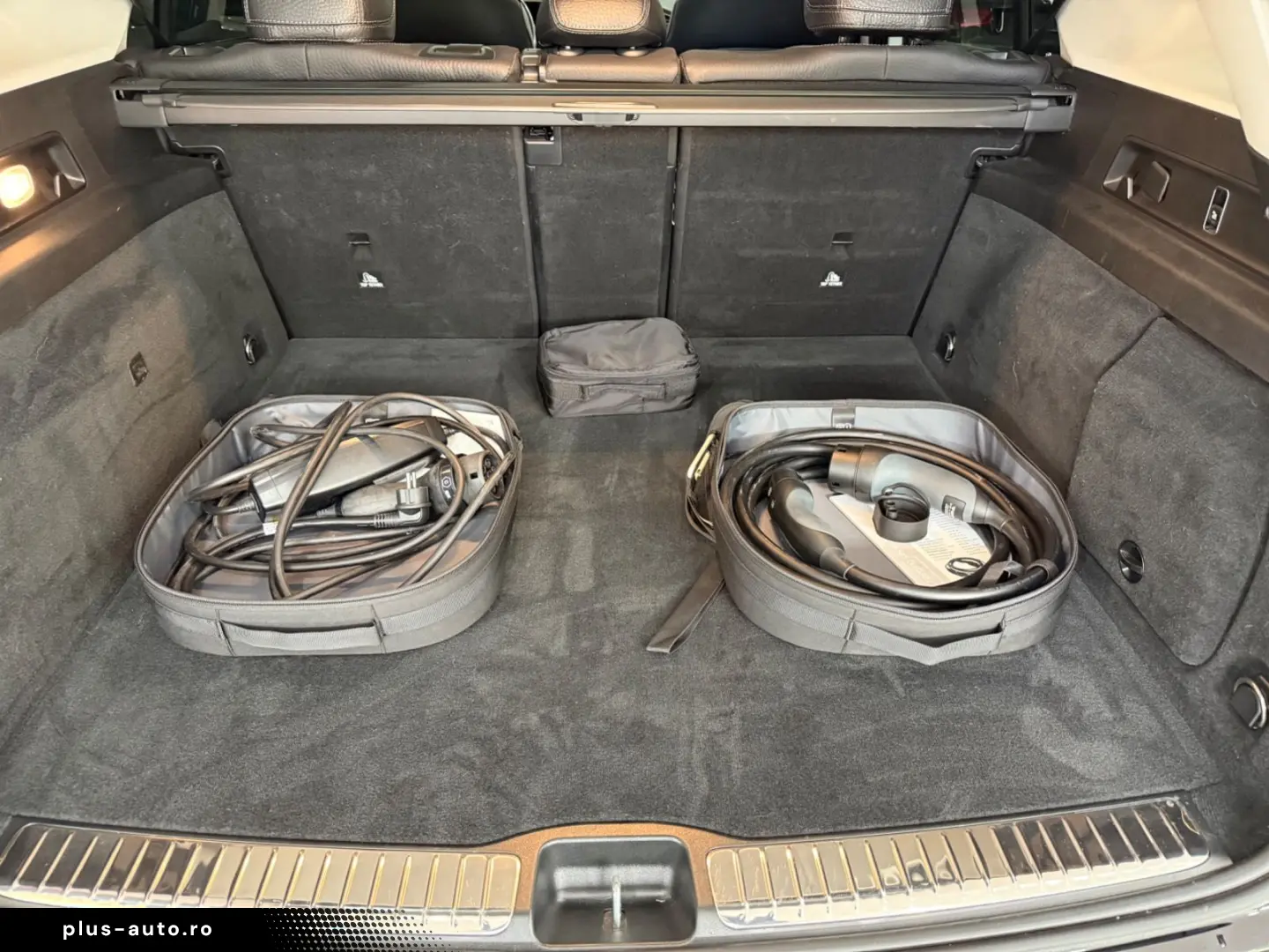 MERCEDES-BENZ GLE 350de 4M AMG 360Camera Pano AHK Multibeam