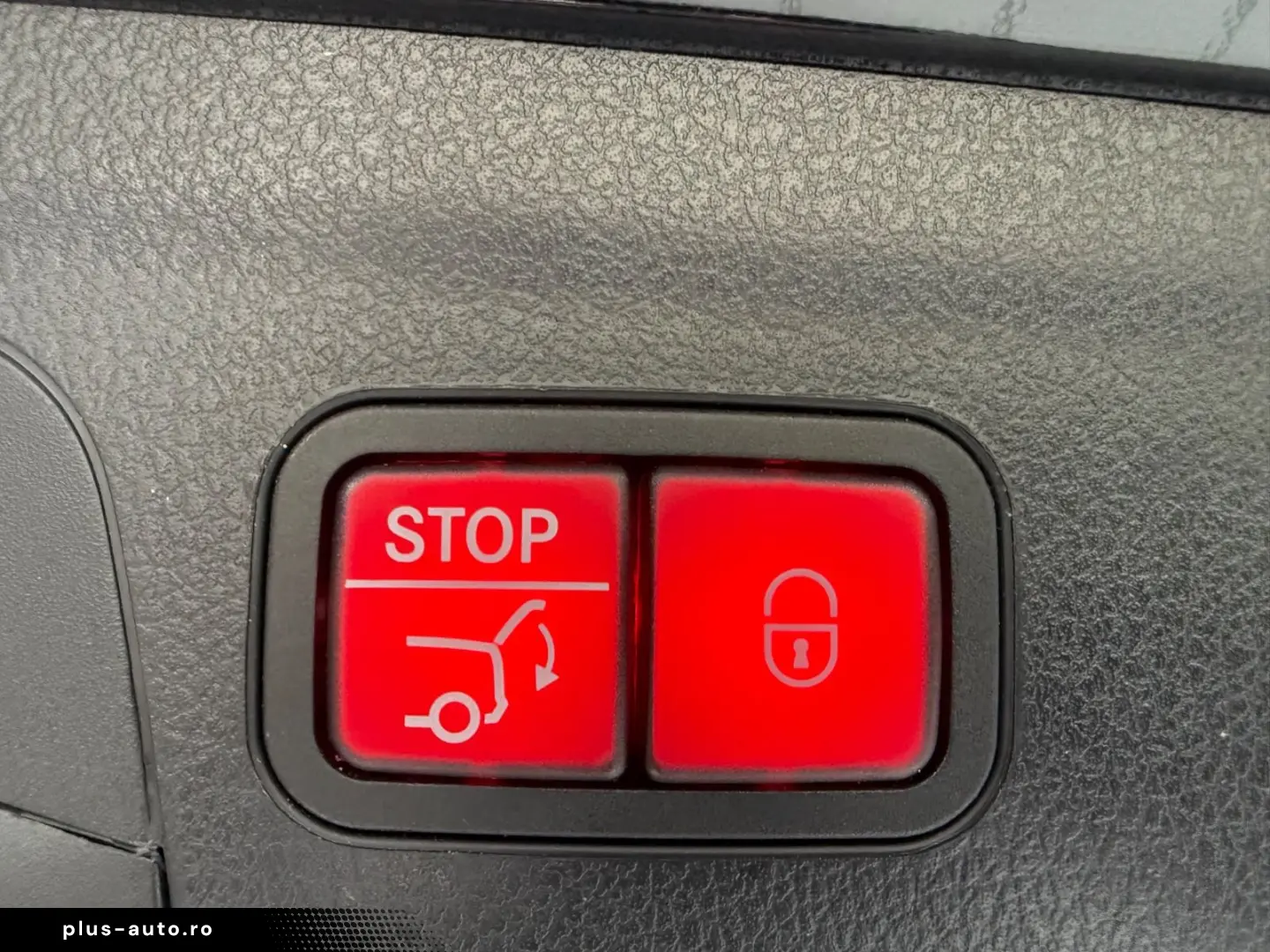 MERCEDES-BENZ GLE 350de 4M AMG 360Camera Pano AHK Multibeam