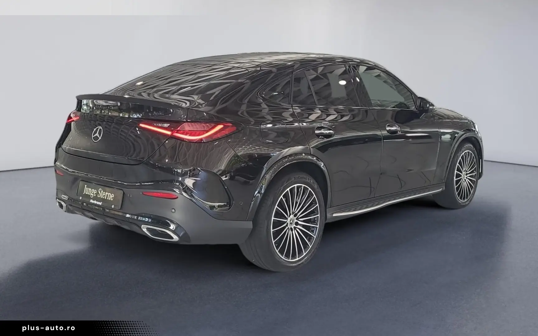 MERCEDES-BENZ GLC 300 4M AMG Coupé Pano Burm Digital AHK