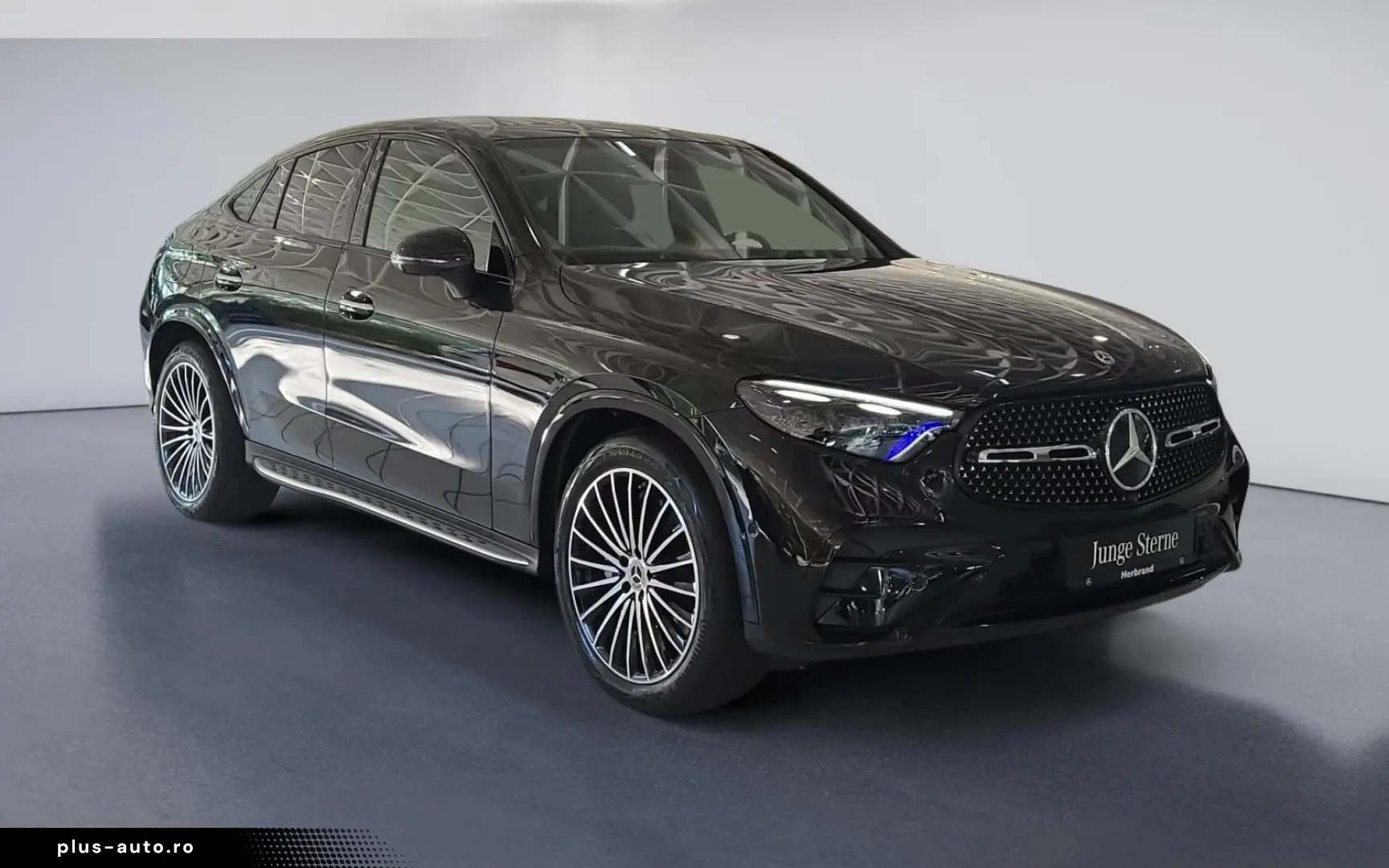 MERCEDES-BENZ GLC 300 4M AMG Coupé Pano Burm Digital AHK