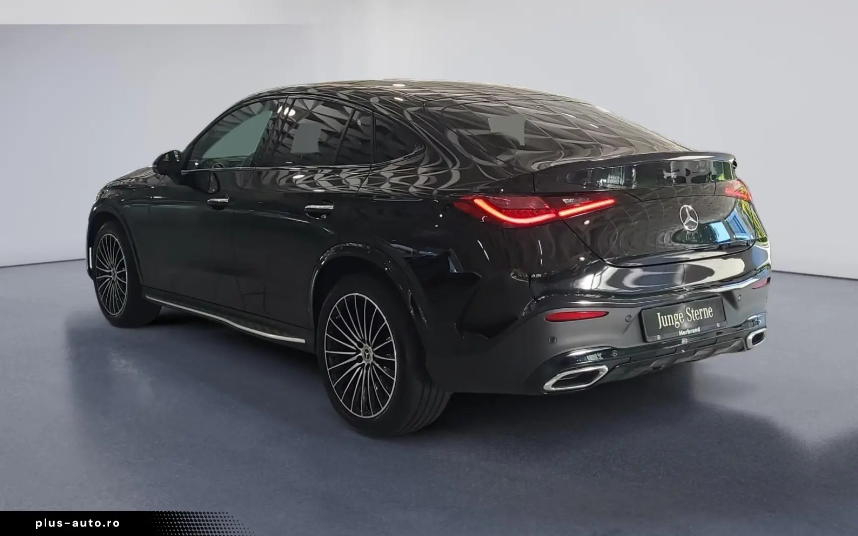 MERCEDES-BENZ GLC 300 4M AMG Coupé Pano Burm Digital AHK