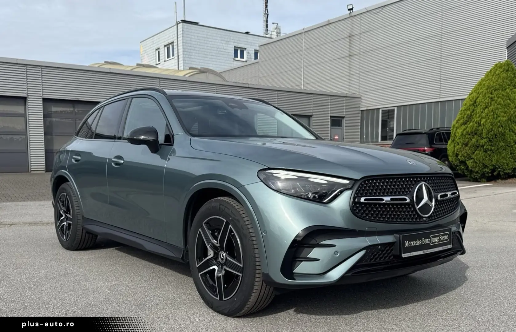 MERCEDES-BENZ GLC 300d 4M AMG 360Cam Ventilate Pano Digital
