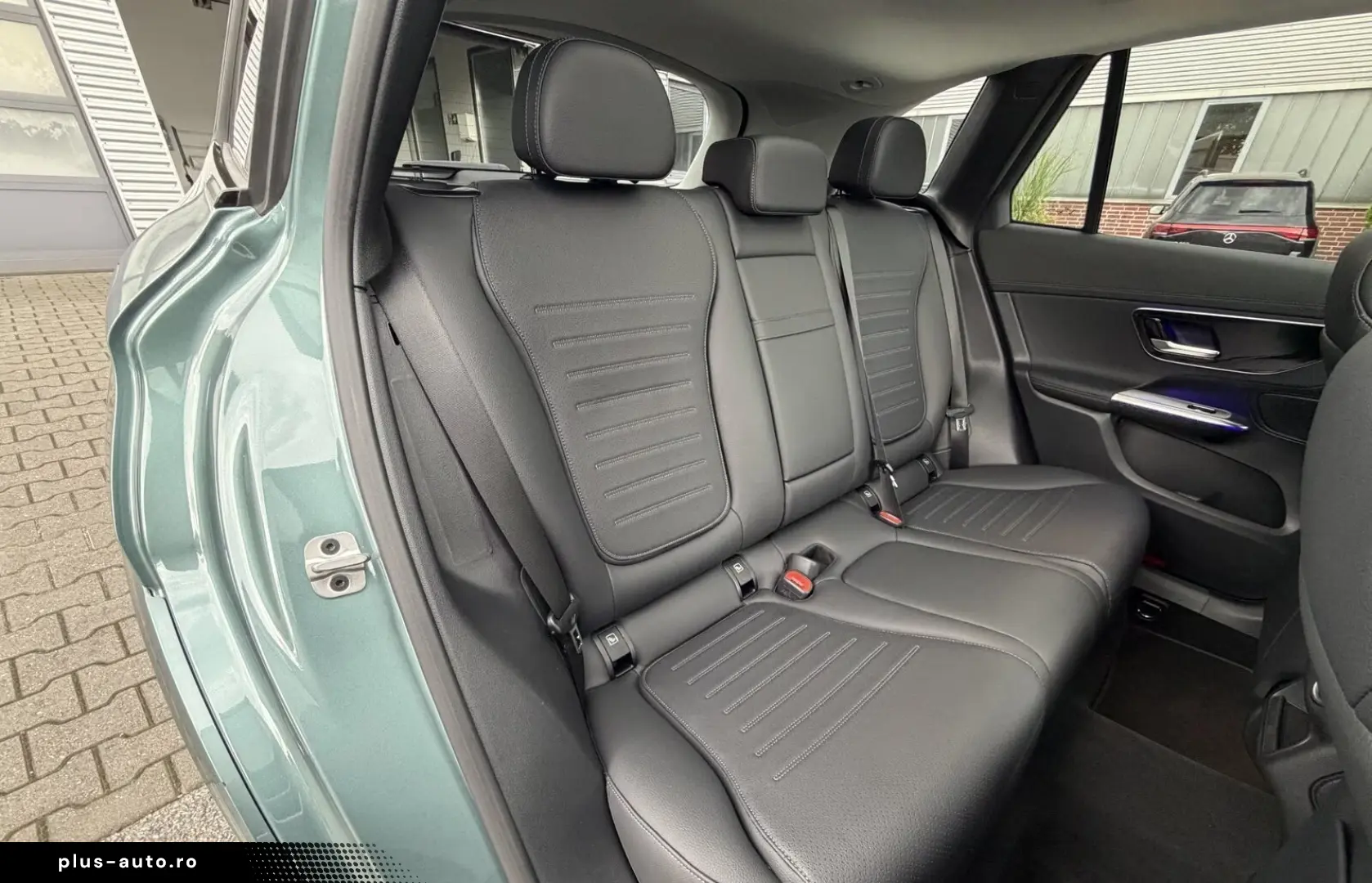 MERCEDES-BENZ GLC 300d 4M AMG 360Cam Ventilate Pano Digital