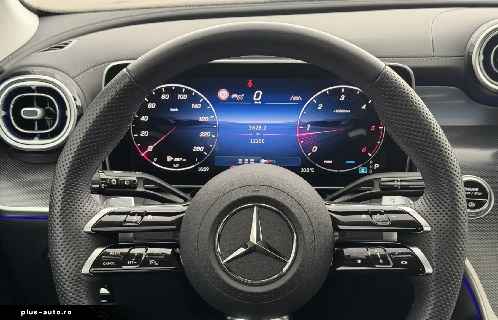 MERCEDES-BENZ GLC 300d 4M AMG 360Cam Ventilate Pano Digital