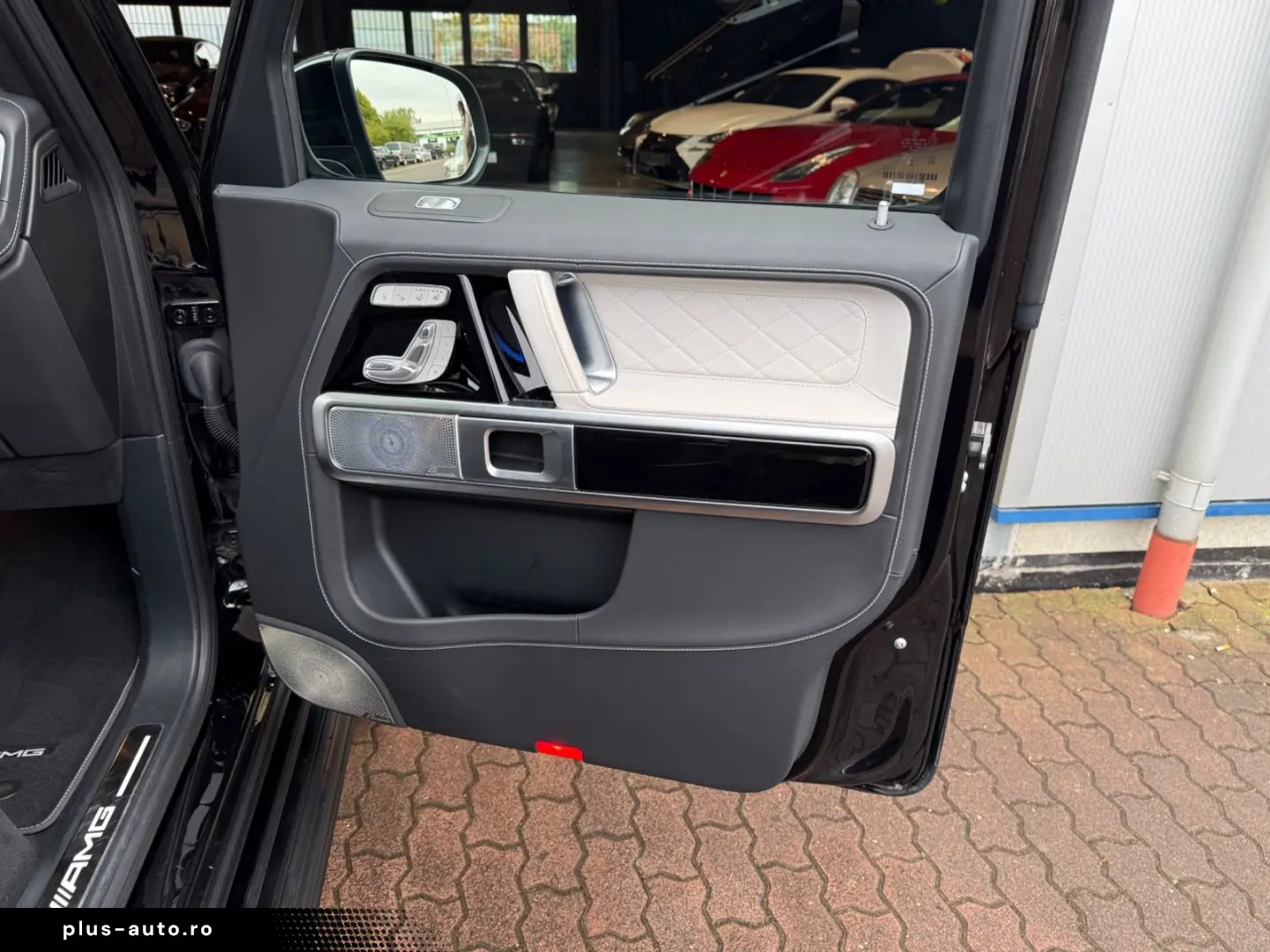MERCEDES-BENZ G 63 AMG Superior Interior Bej