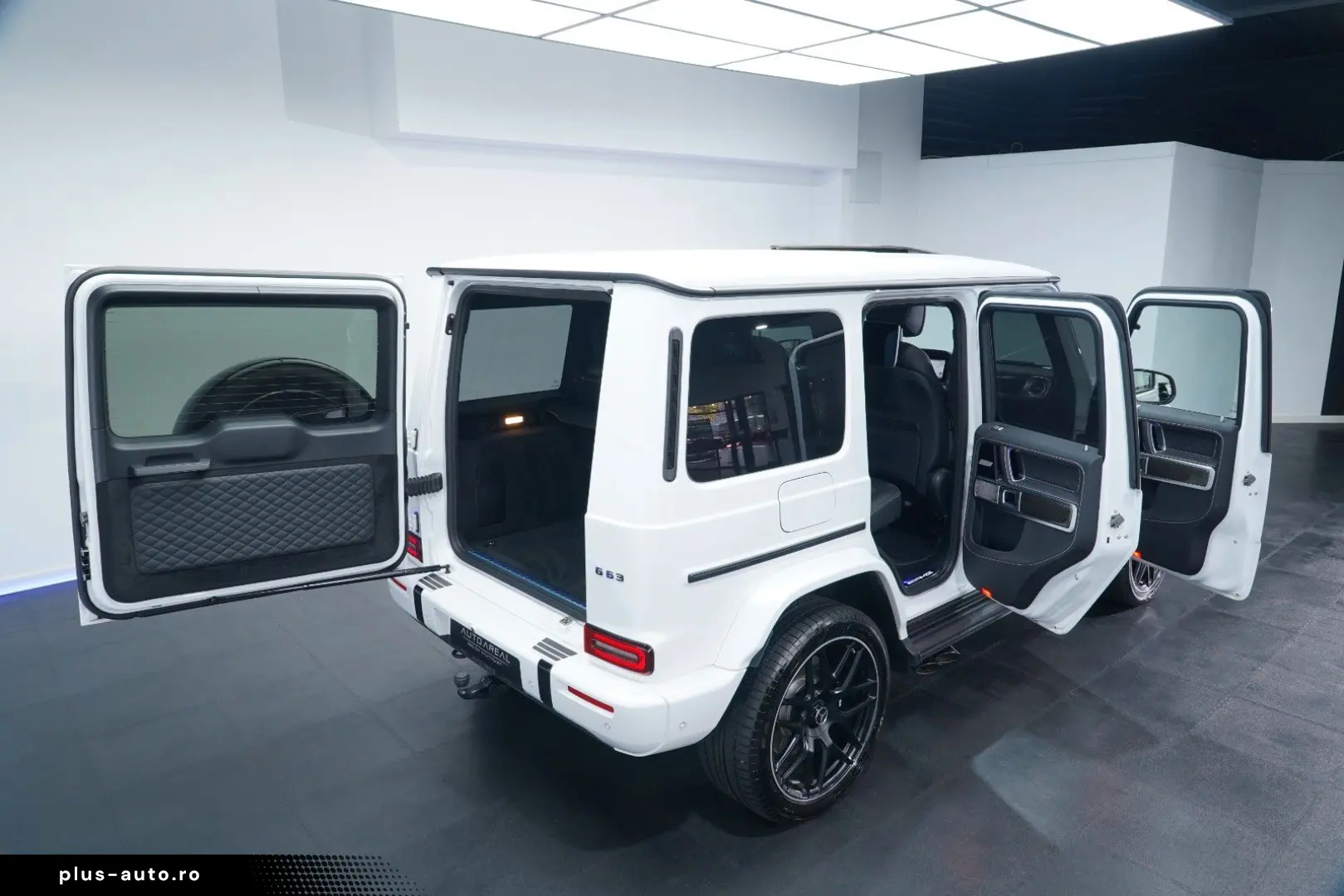 MERCEDES-BENZ G 63 AMG Superior Burm Night