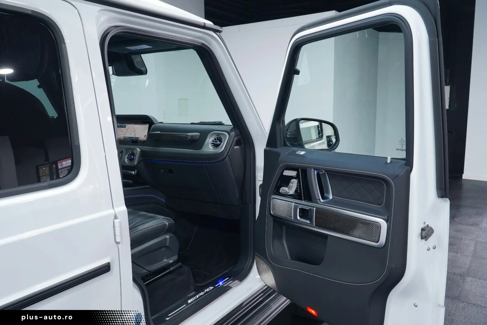 MERCEDES-BENZ G 63 AMG Superior Burm Night