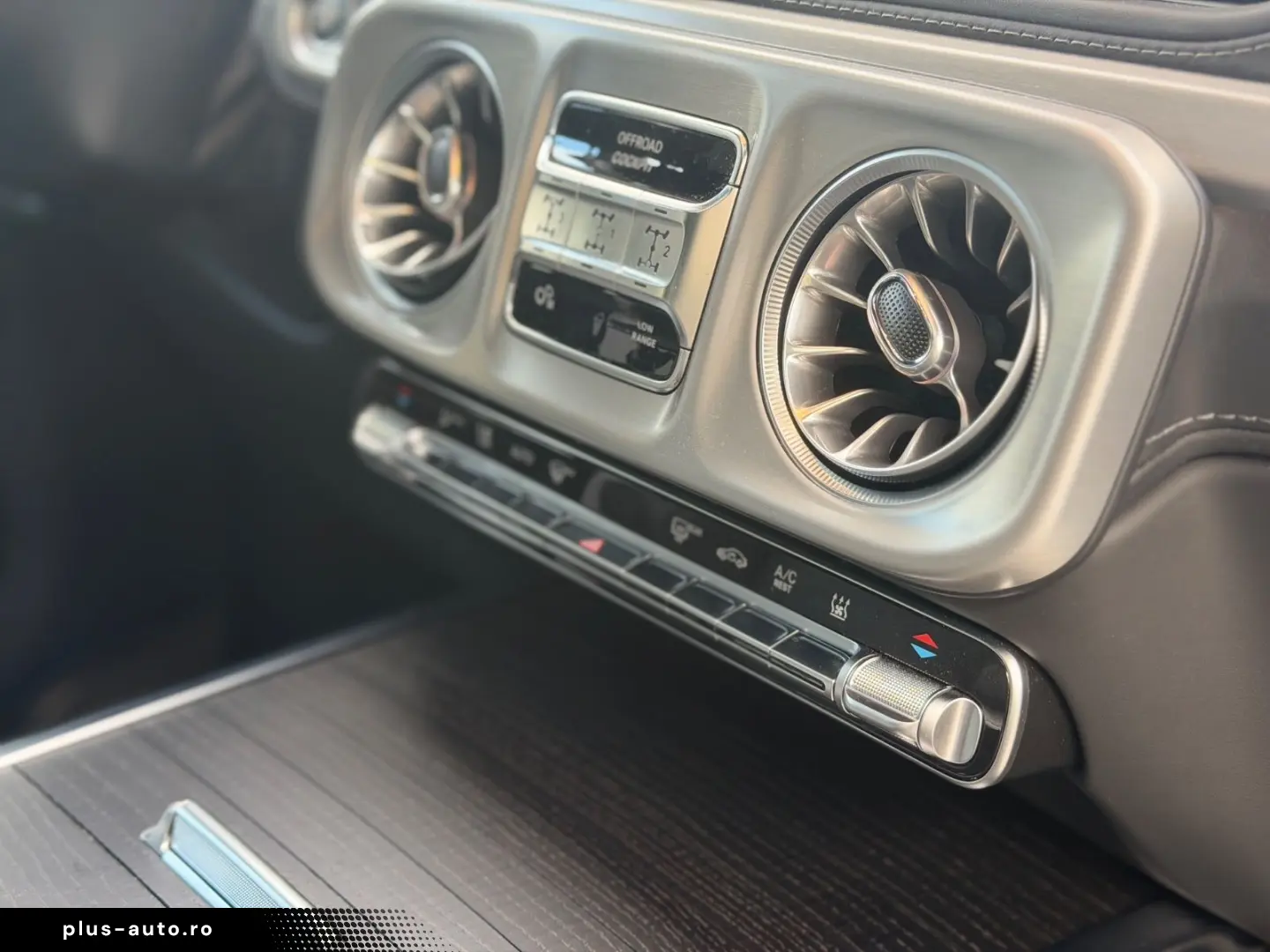 MERCEDES-BENZ G 63 AMG DriverPack Superior Night TV