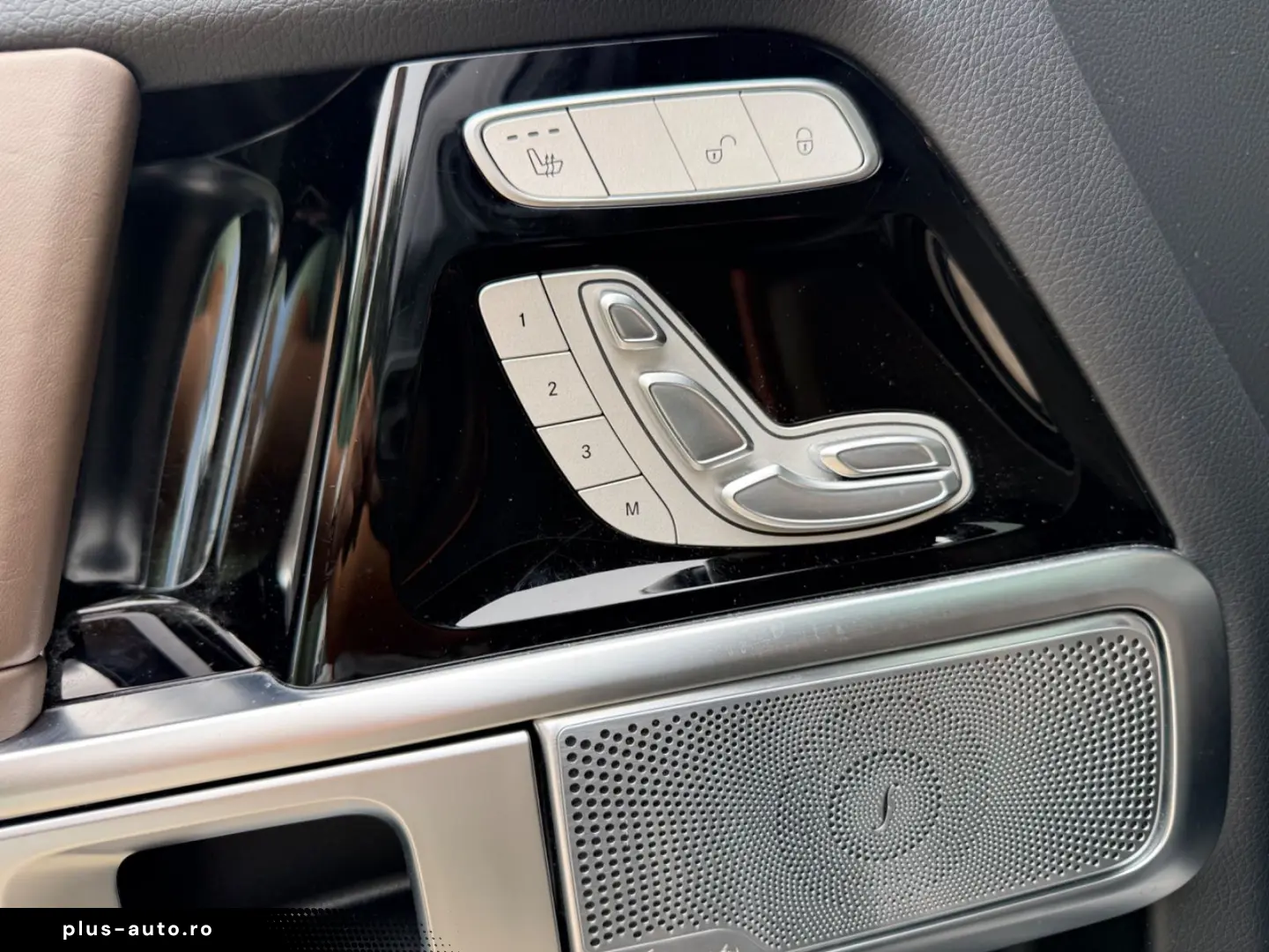 MERCEDES-BENZ G 450d AMG 360Cam Night Excl Interior Maro