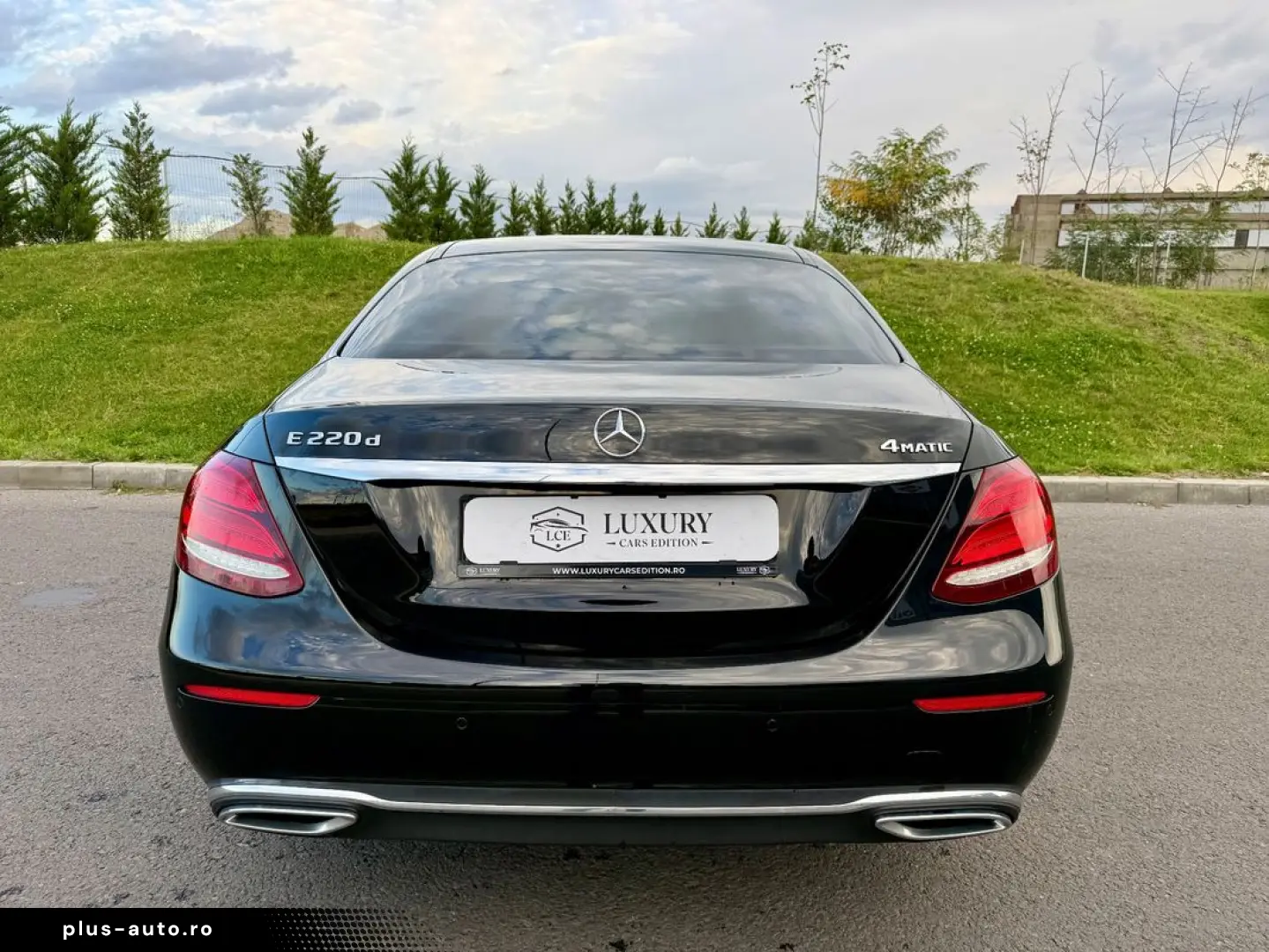 Mercedes-Benz E