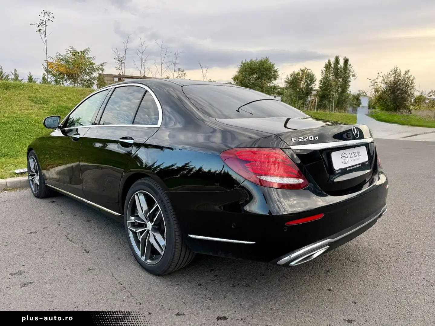 Mercedes-Benz E