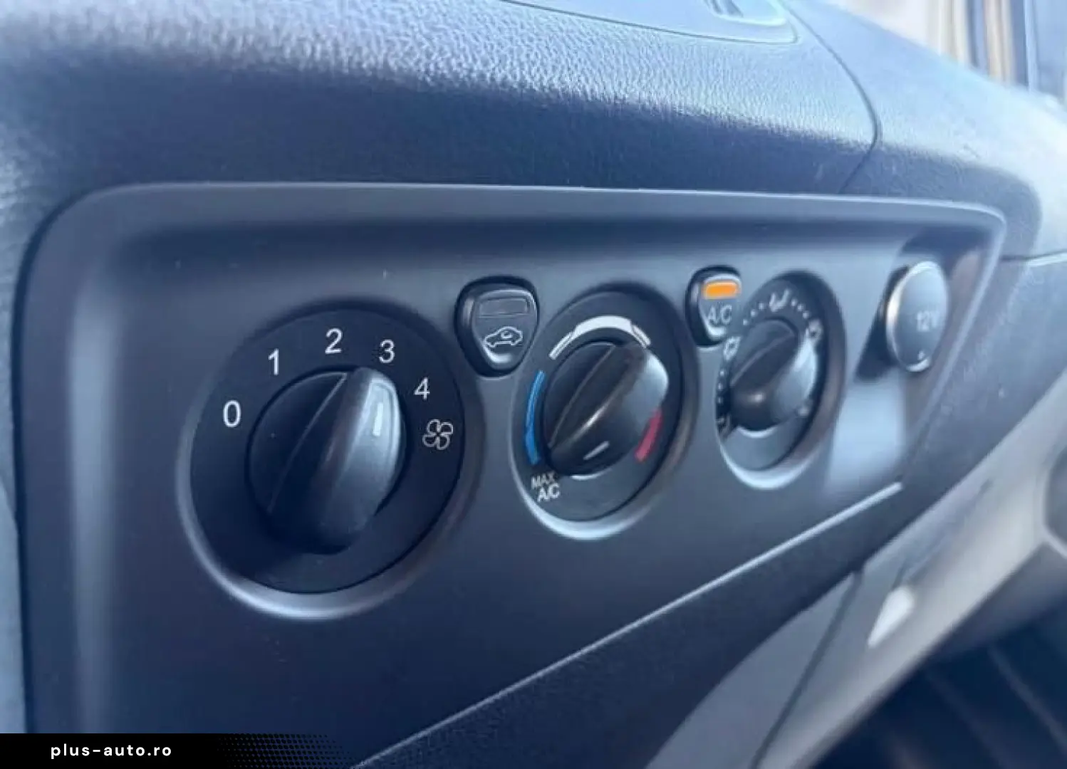 Ford Transit-Custom-