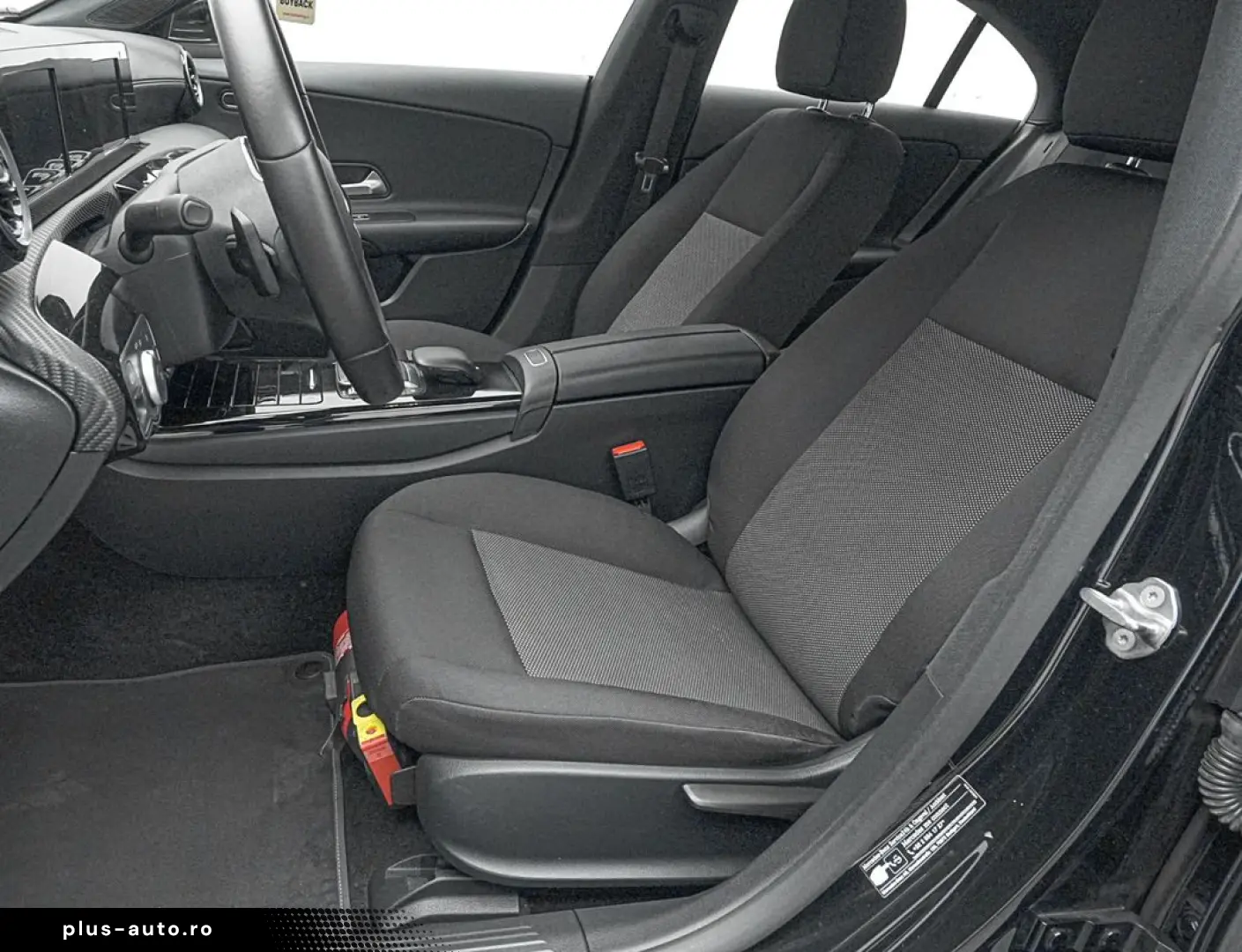 Mercedes-Benz Cla-180