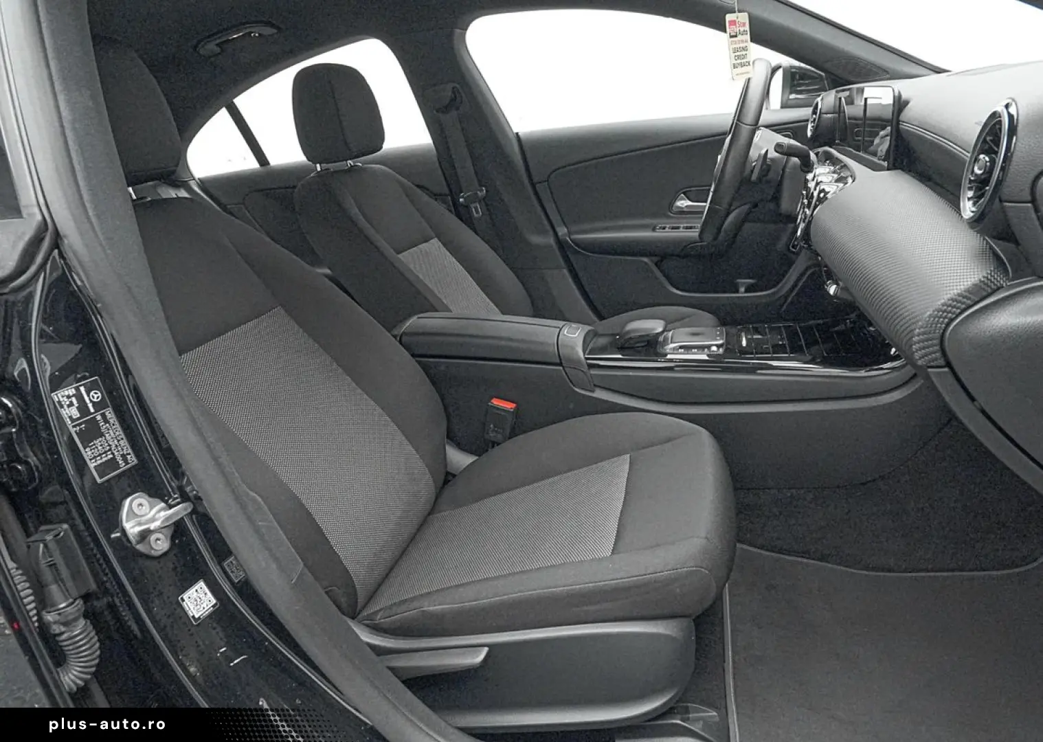Mercedes-Benz Cla-180