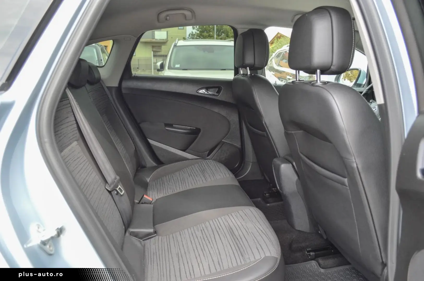 2016 Opel Astra Sedan 1.6 Benzină 116CP   RATE FIXE   AVANS