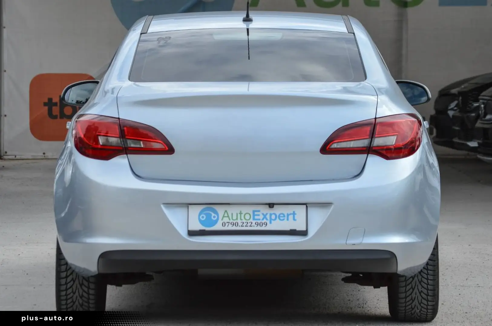 2016 Opel Astra Sedan 1.6 Benzină 116CP   RATE FIXE   AVANS