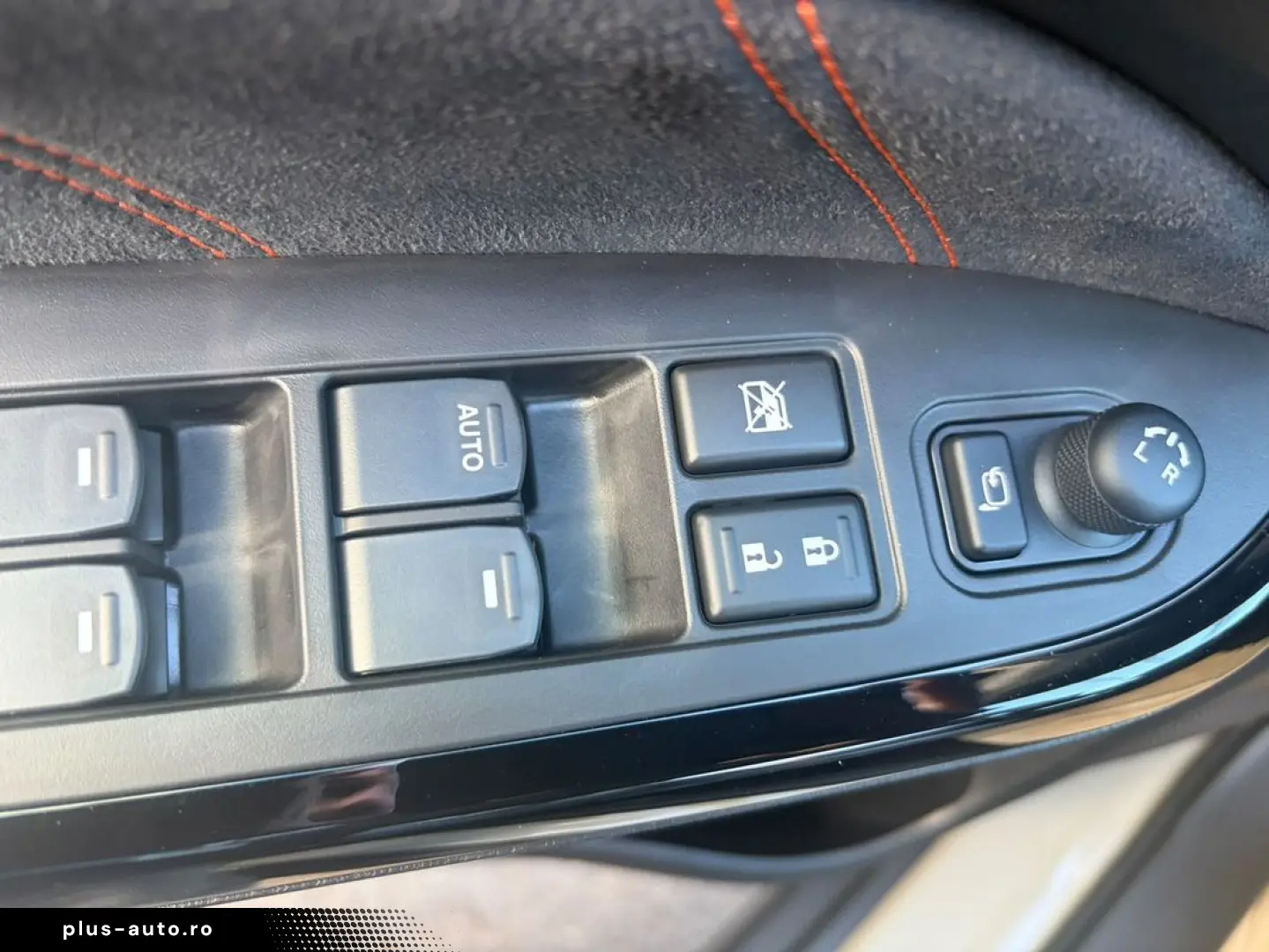 Suzuki Vitara 1.4 Boosterjet AT MHEV Signature