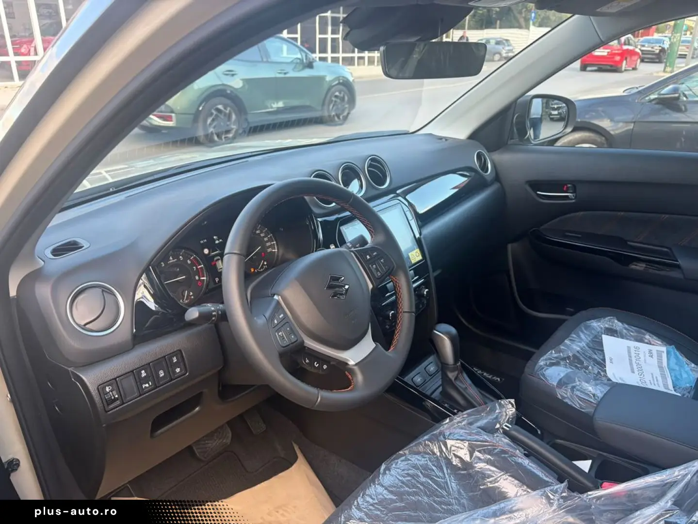 Suzuki Vitara 1.4 Boosterjet AT MHEV Signature