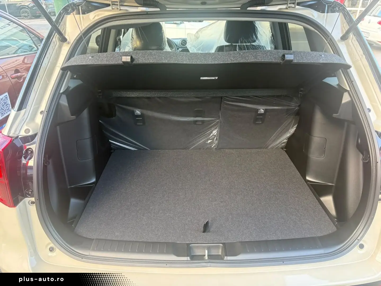Suzuki Vitara 1.4 Boosterjet AT MHEV Signature