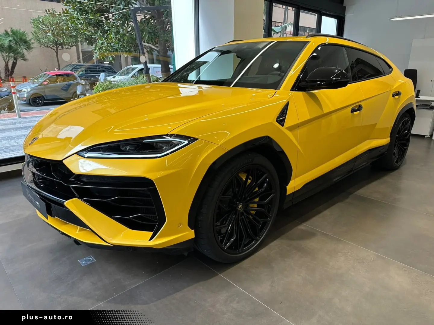 LAMBORGHINI Urus 4.0 V8 PHEV SE