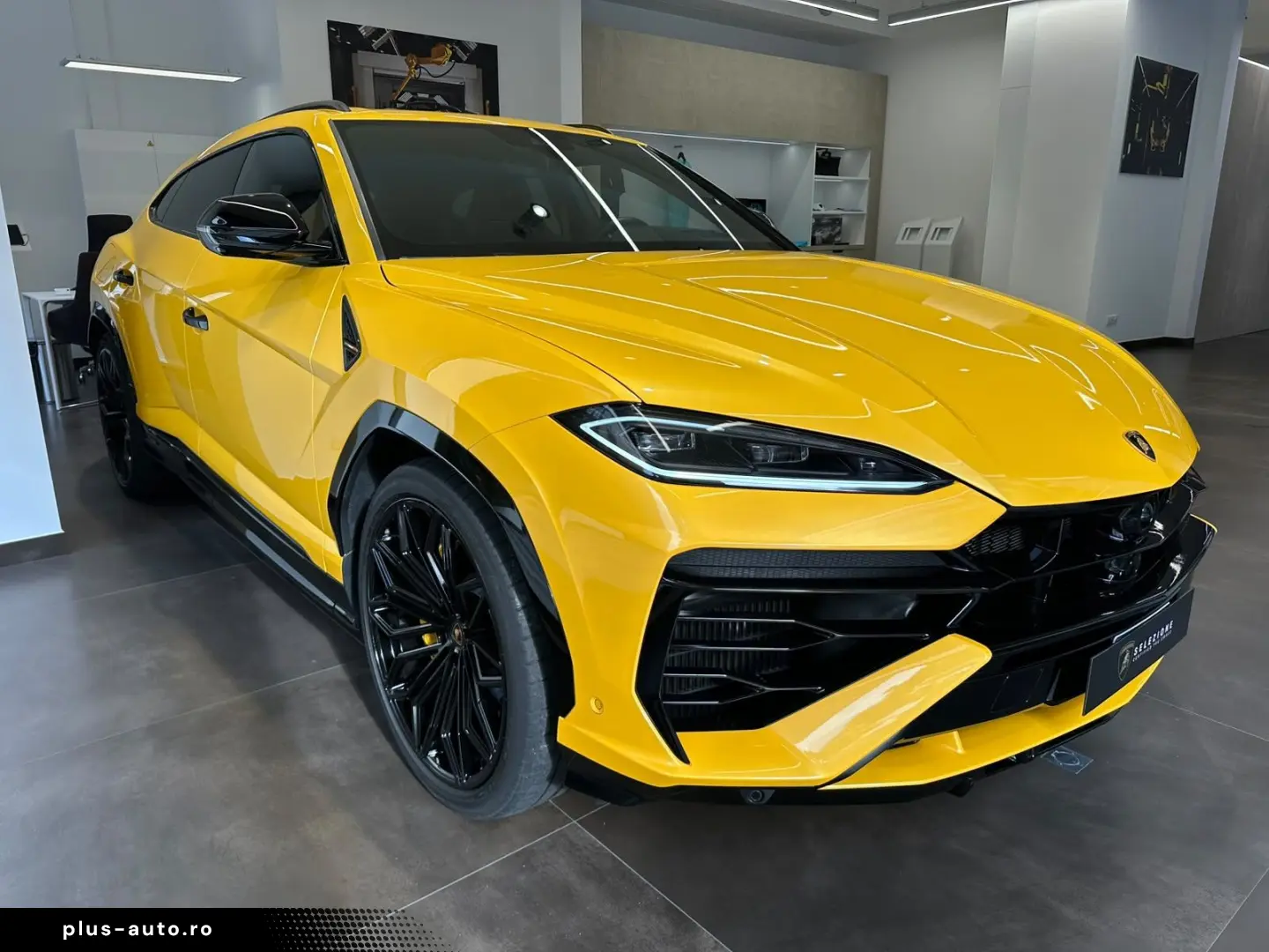 LAMBORGHINI Urus 4.0 V8 PHEV SE