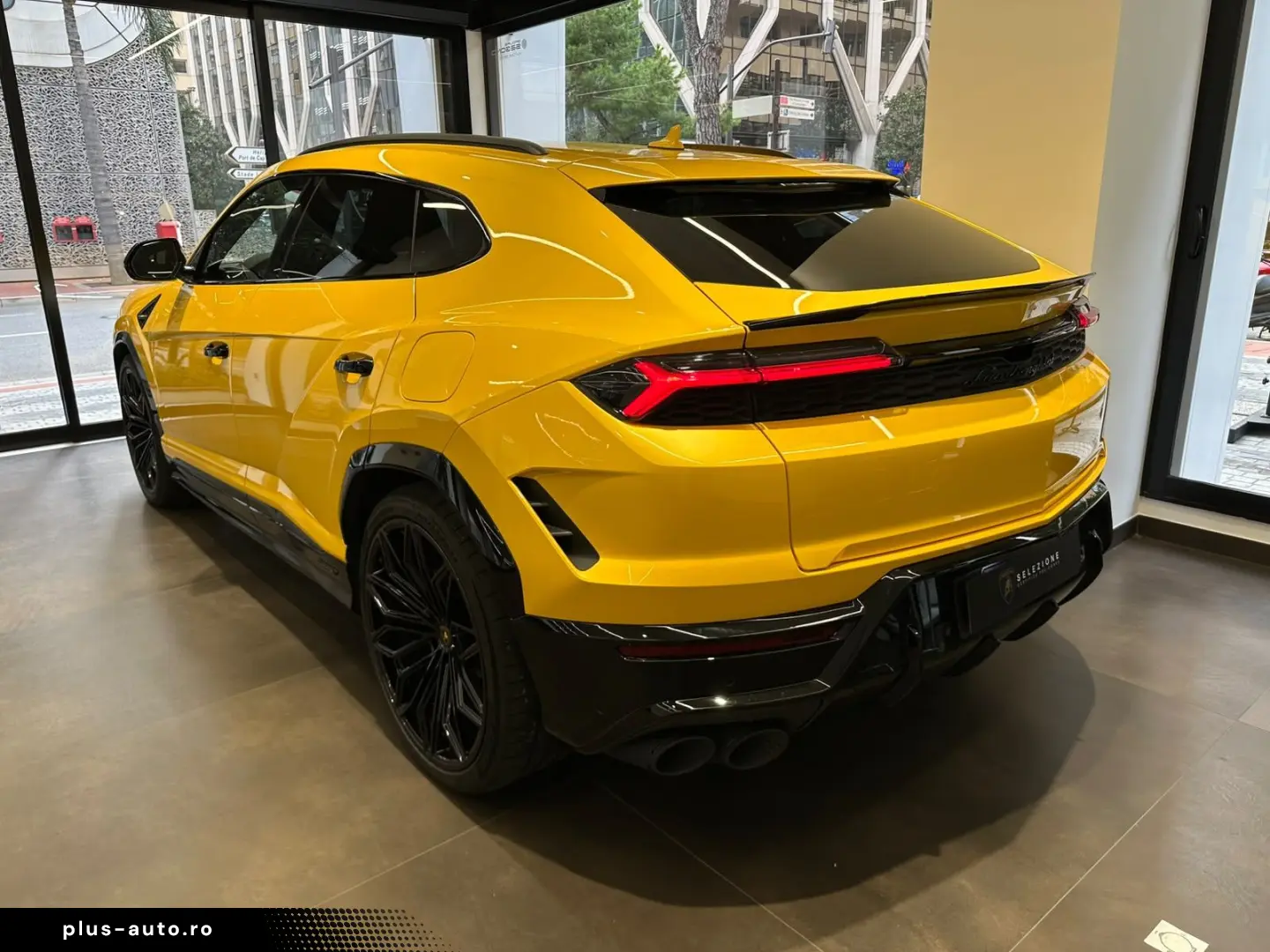 LAMBORGHINI Urus 4.0 V8 PHEV SE