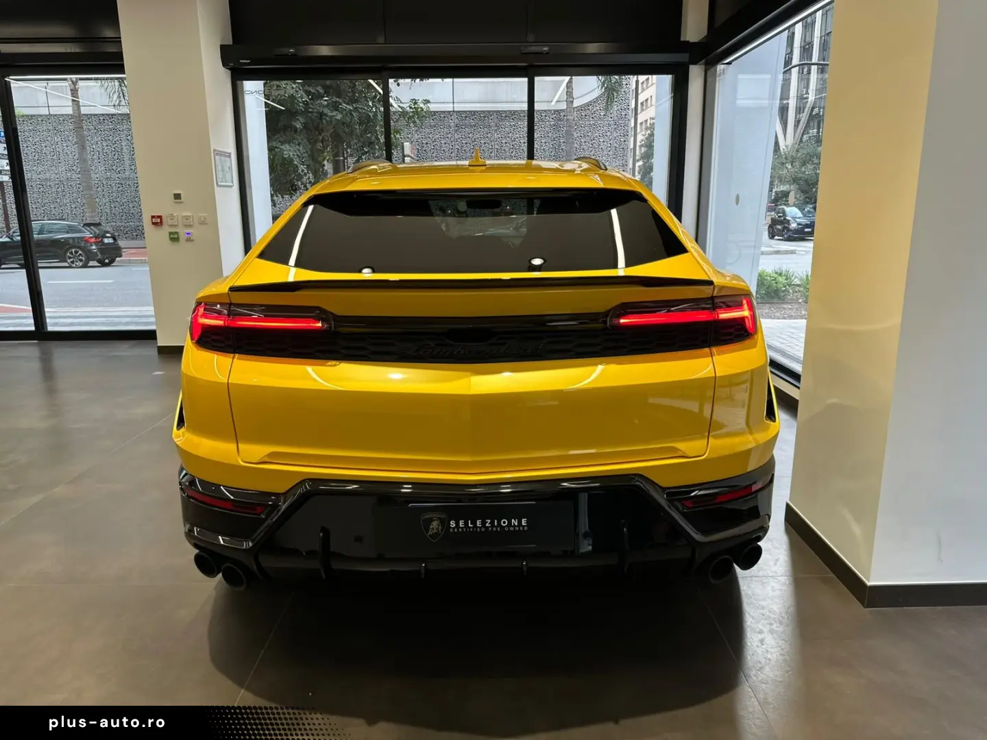 LAMBORGHINI Urus 4.0 V8 PHEV SE