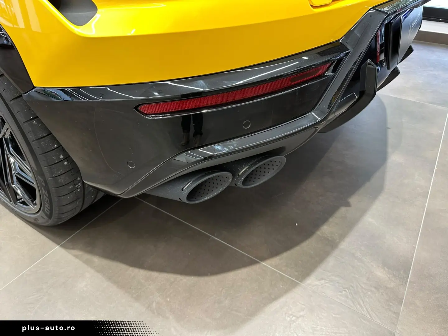 LAMBORGHINI Urus 4.0 V8 PHEV SE