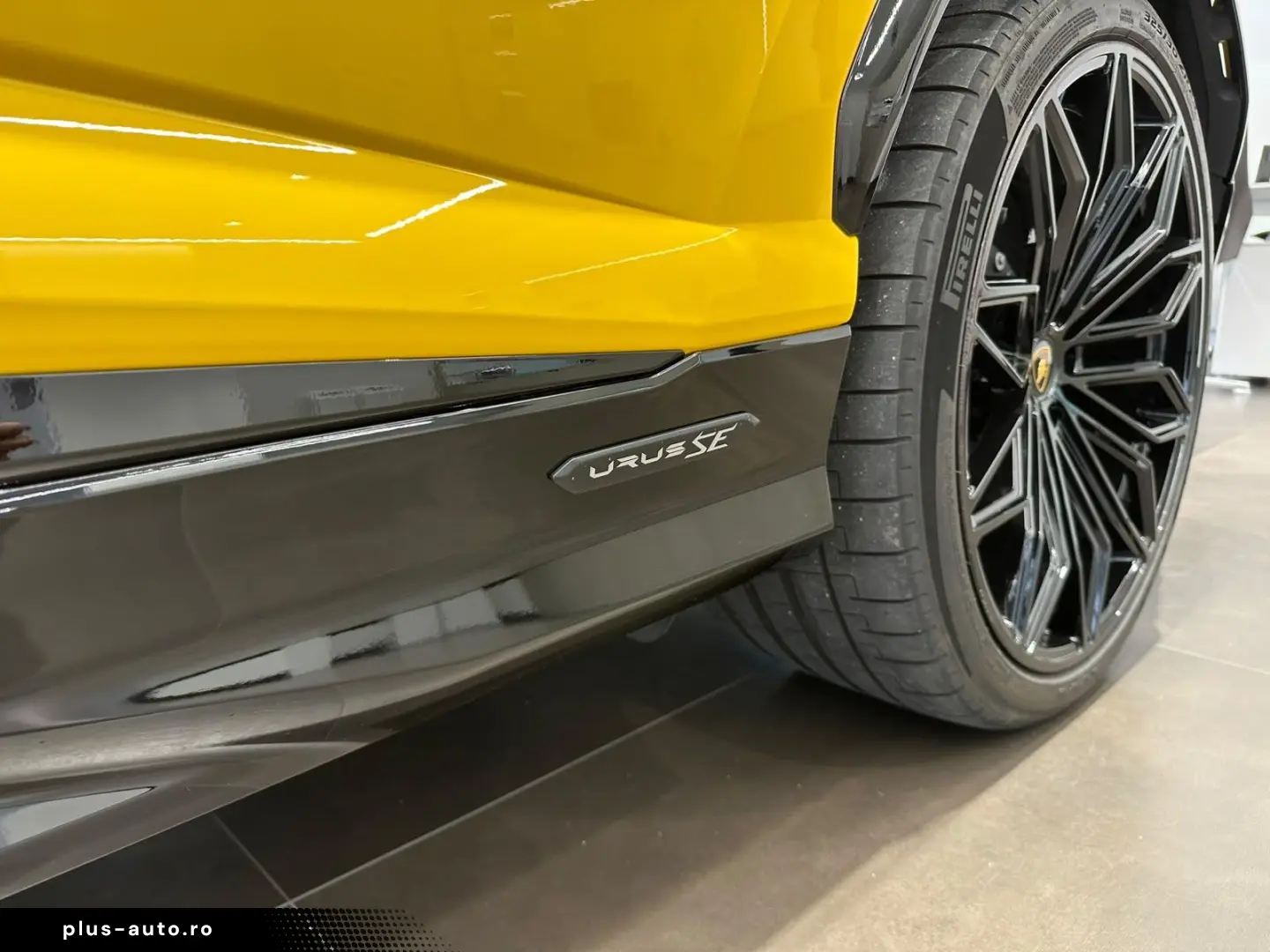 LAMBORGHINI Urus 4.0 V8 PHEV SE