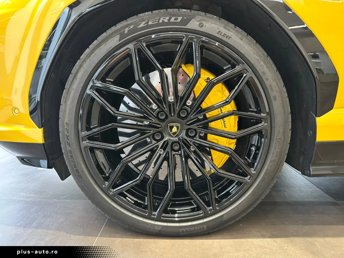 LAMBORGHINI Urus 4.0 V8 PHEV SE