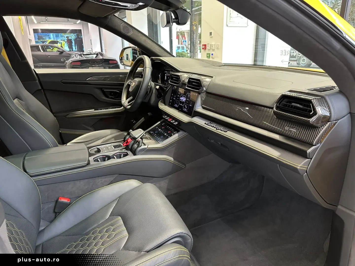 LAMBORGHINI Urus 4.0 V8 PHEV SE
