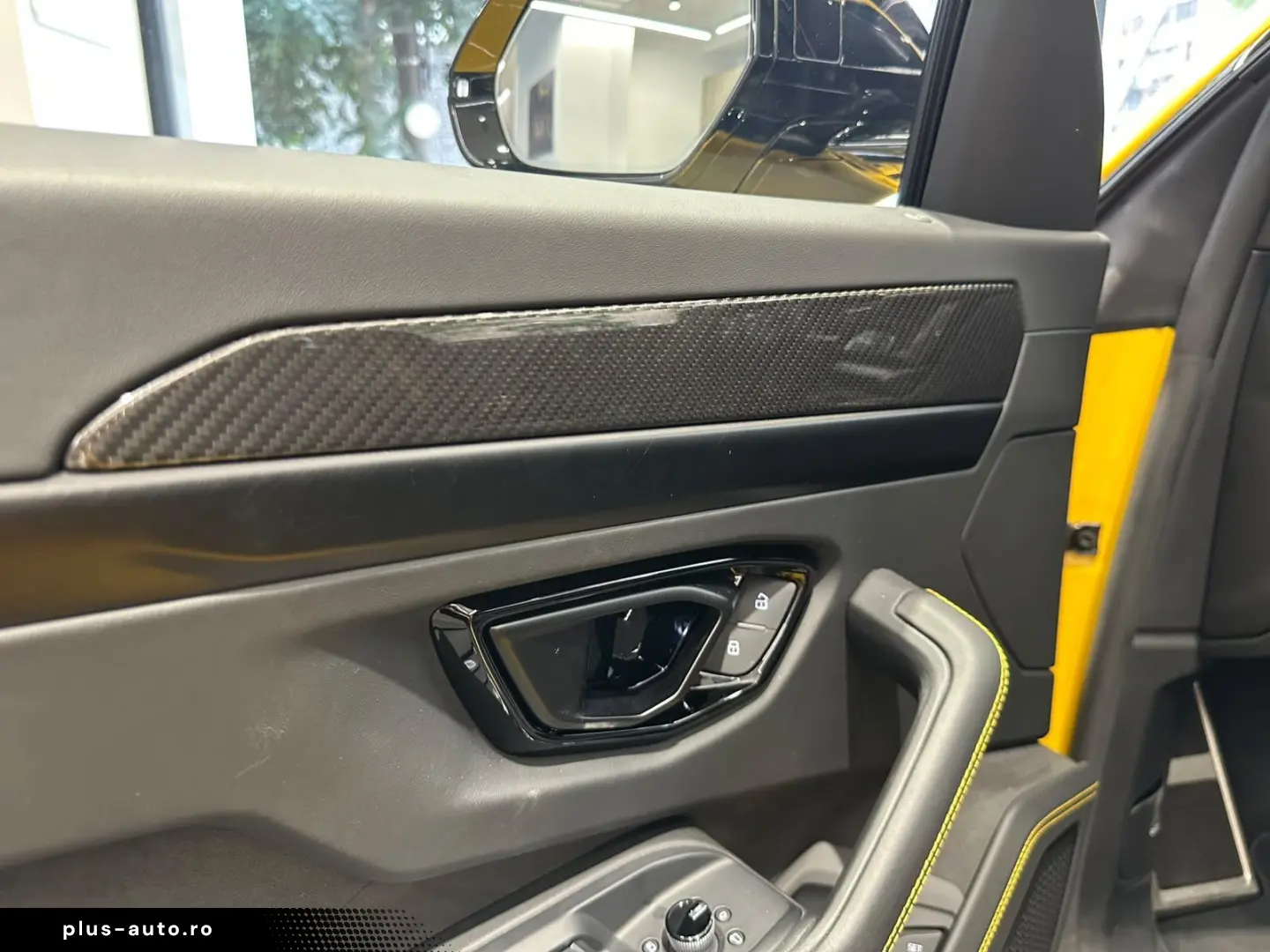 LAMBORGHINI Urus 4.0 V8 PHEV SE