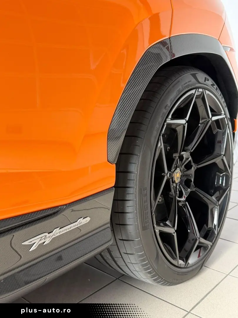 LAMBORGHINI URUS PERFORMANTE -COC 25- Full Carbon - Tv - B&O