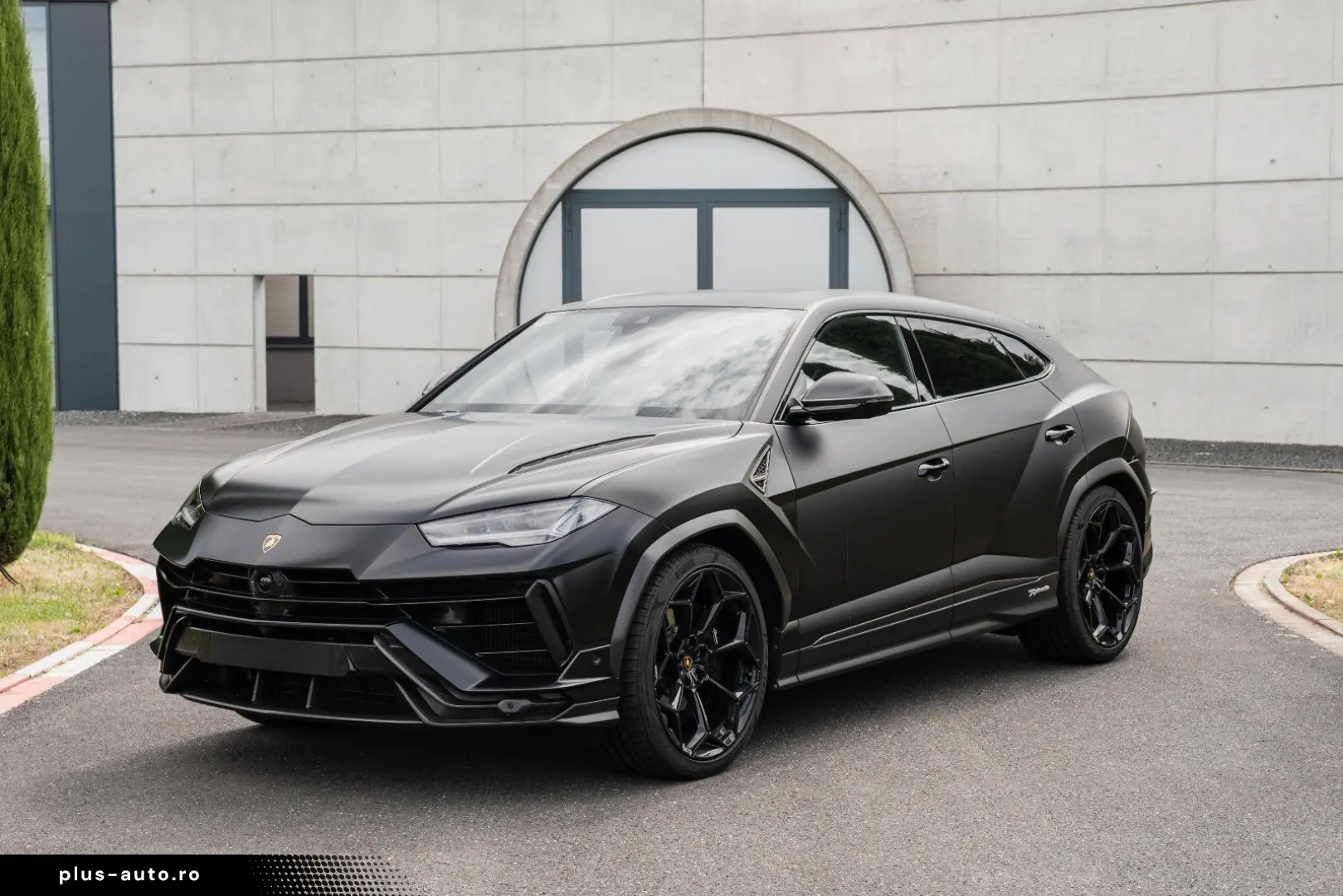 LAMBORGHINI Urus Performante 23   ADAS  CARBON  MATT